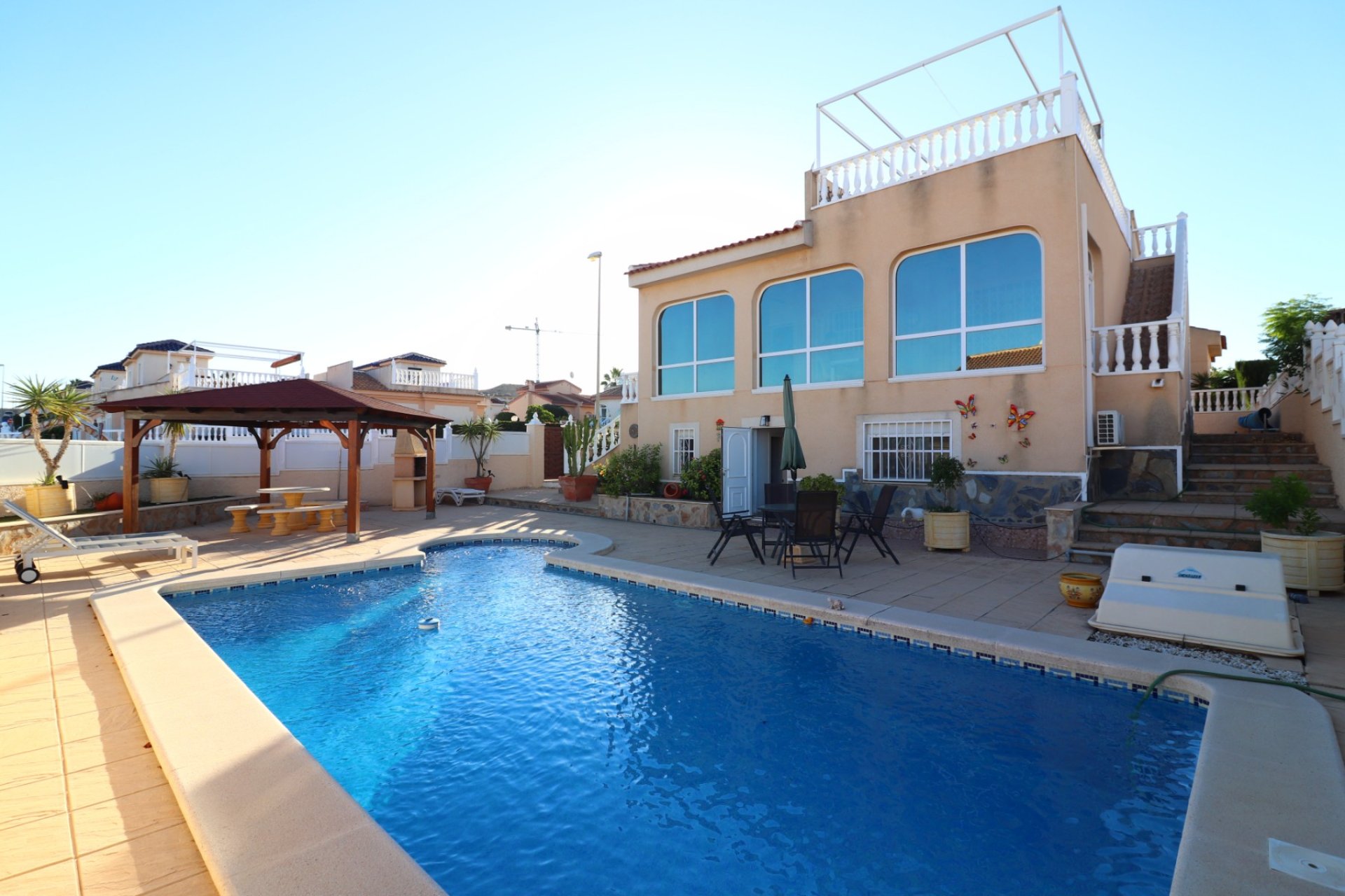 Resale - Villa - Benimar