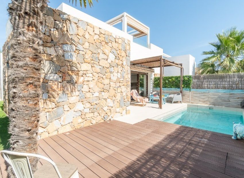 Resale - Villa - Cabo Roig - Lomas de Cabo Roig