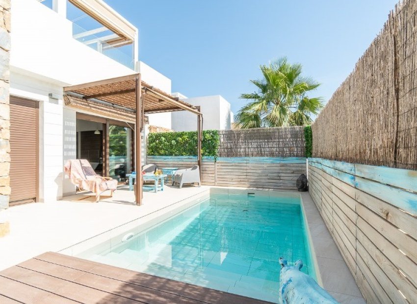 Resale - Villa - Cabo Roig - Lomas de Cabo Roig