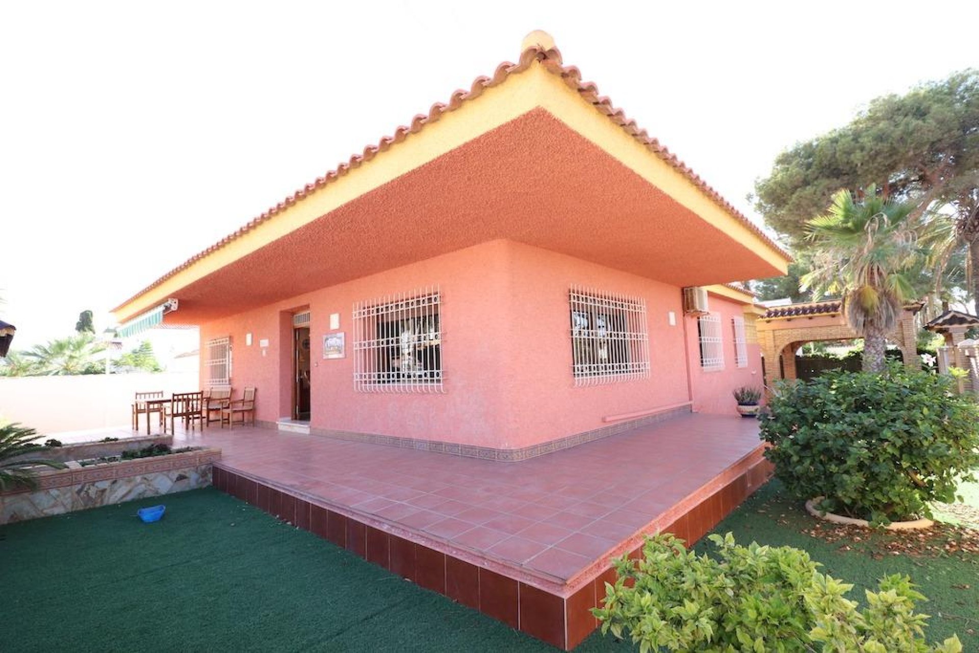 Resale - Villa - Cabo Roig - MUY CERCA DE LA PLAYA