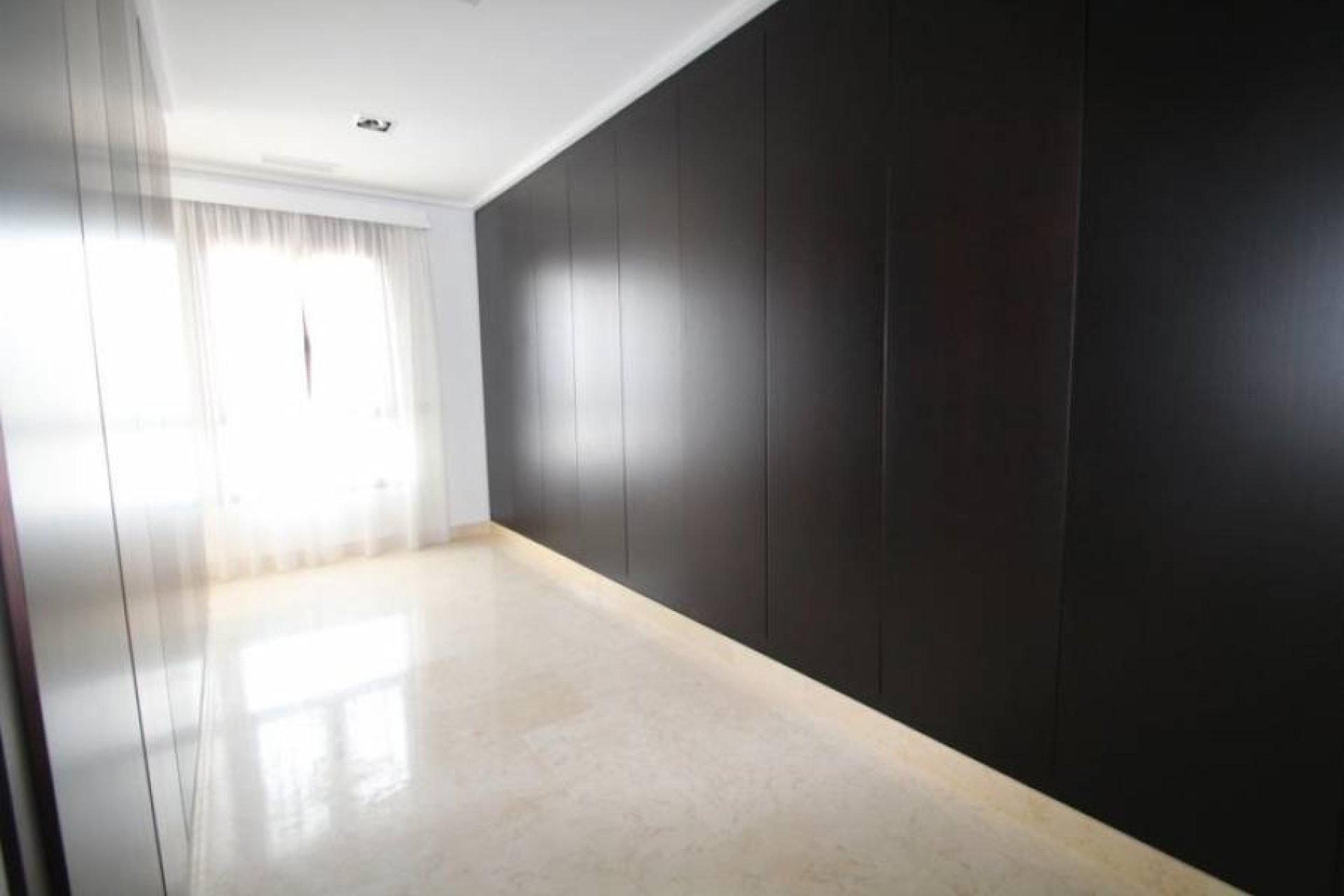 Resale - Villa * - Cabo Roig *