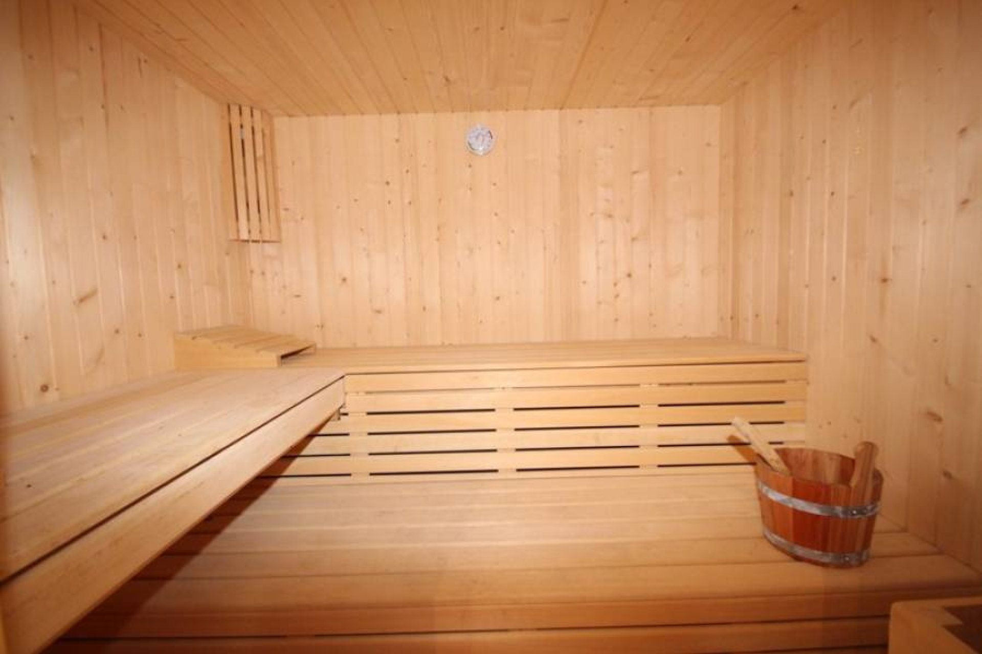 Resale - Villa * - Cabo Roig *