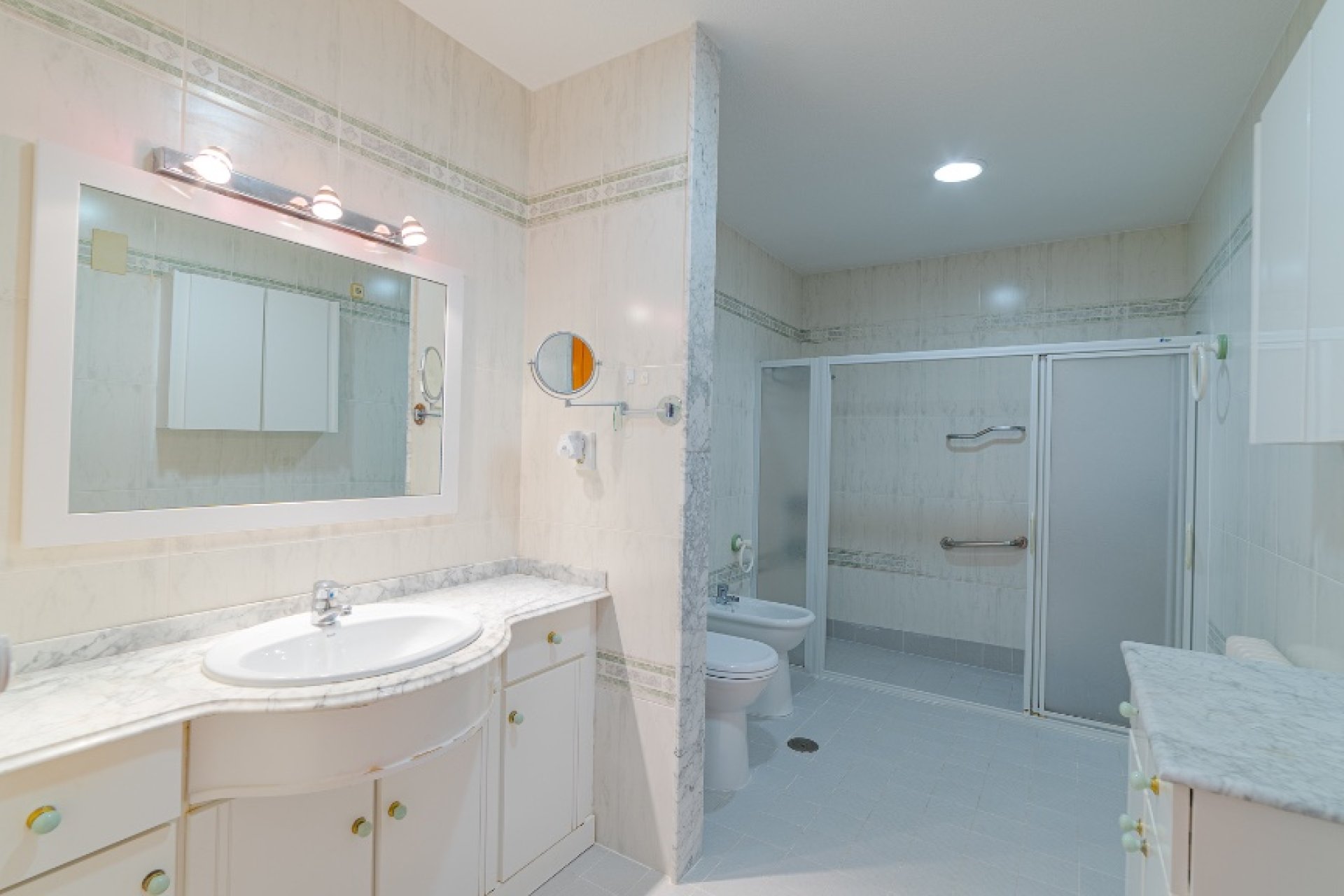 Resale - Villa * - Campoamor *