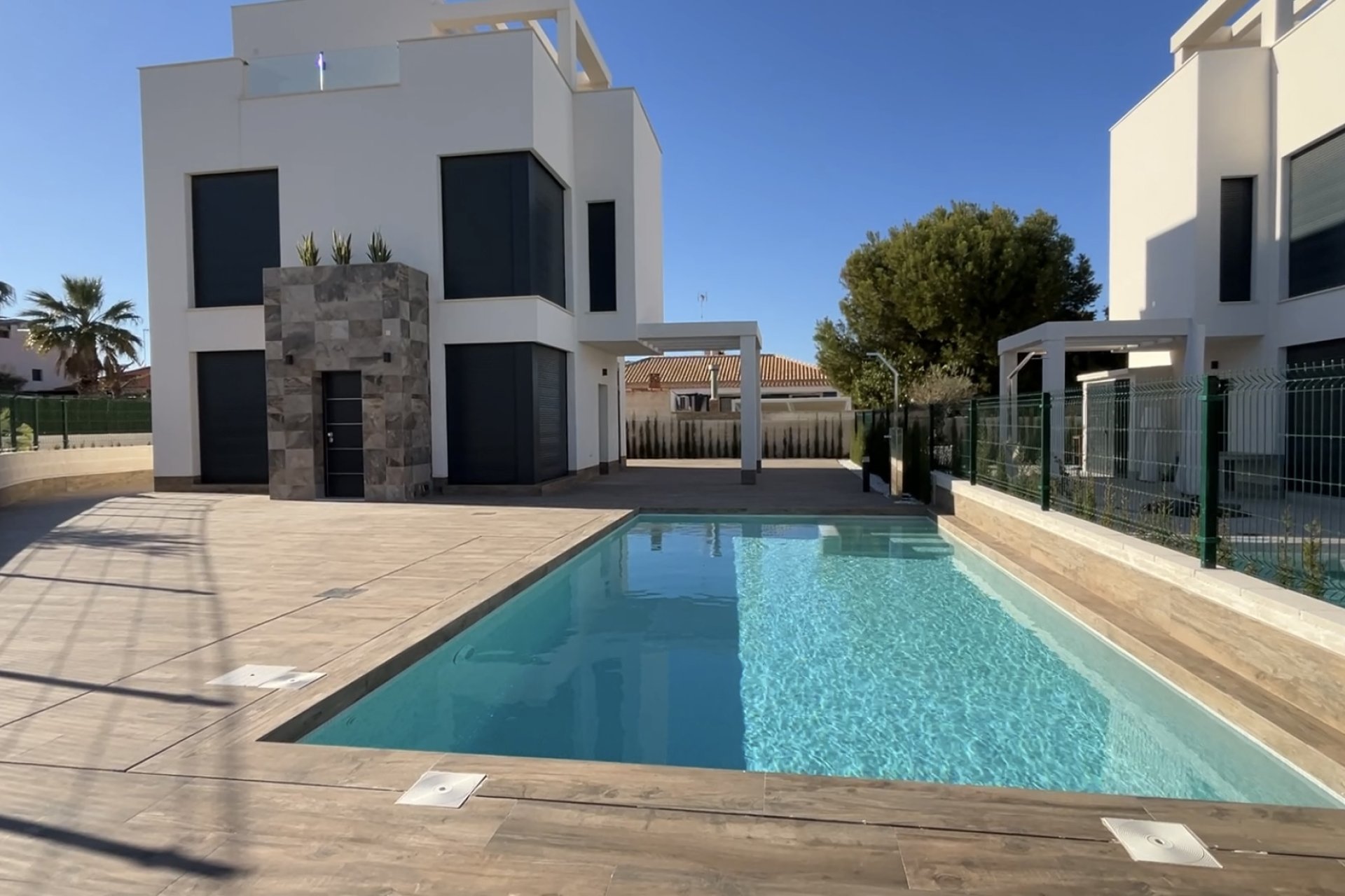 Resale - Villa - Cartagena - Playa Honda