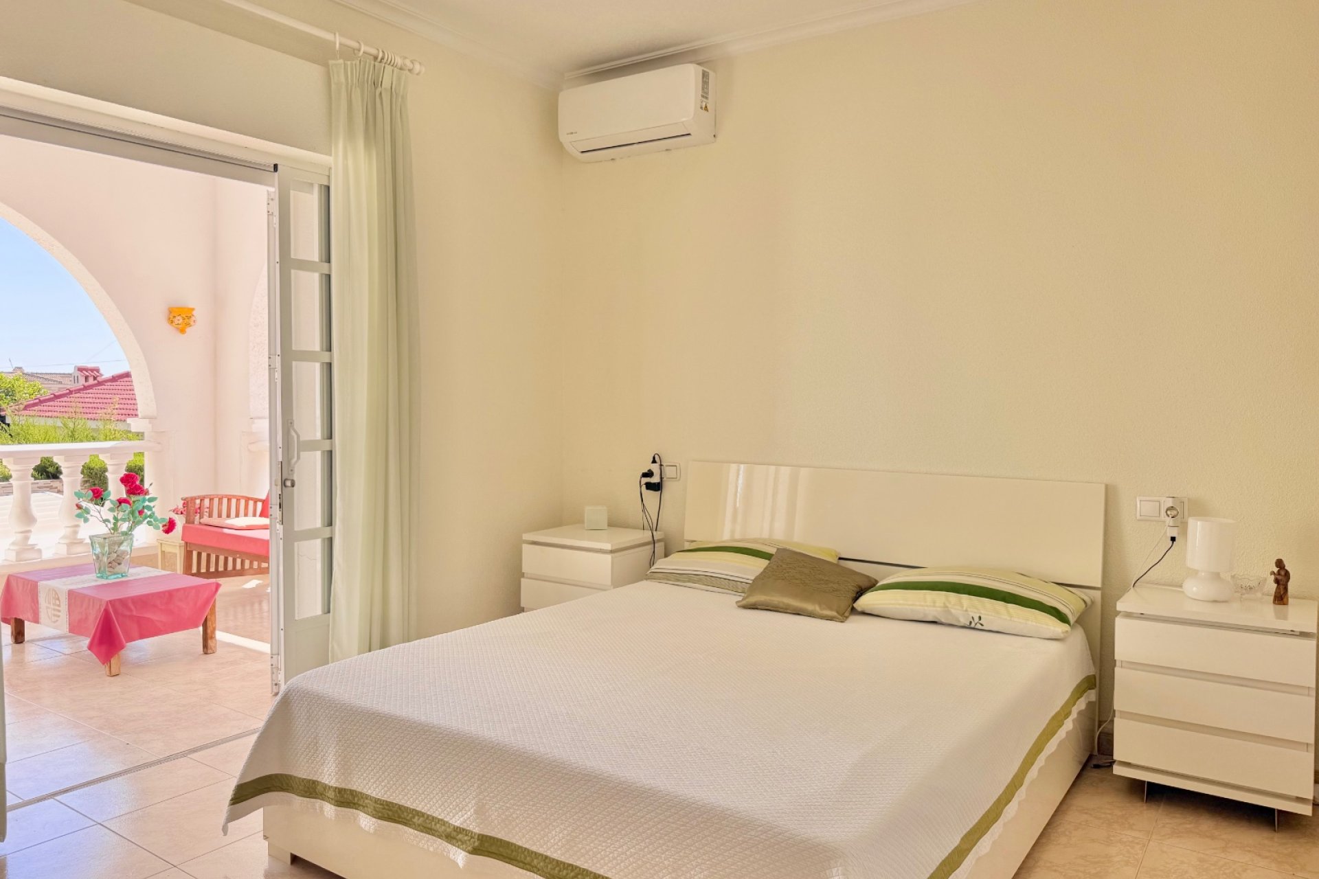 Resale - Villa * - Ciudad Quesada * - Centro de la Ciudad Quesada