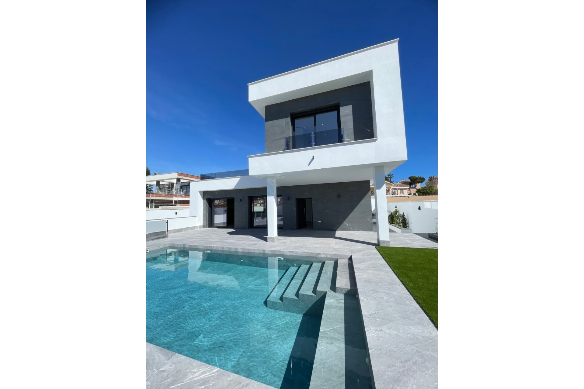 Resale - Villa * - Ciudad Quesada - Rojales