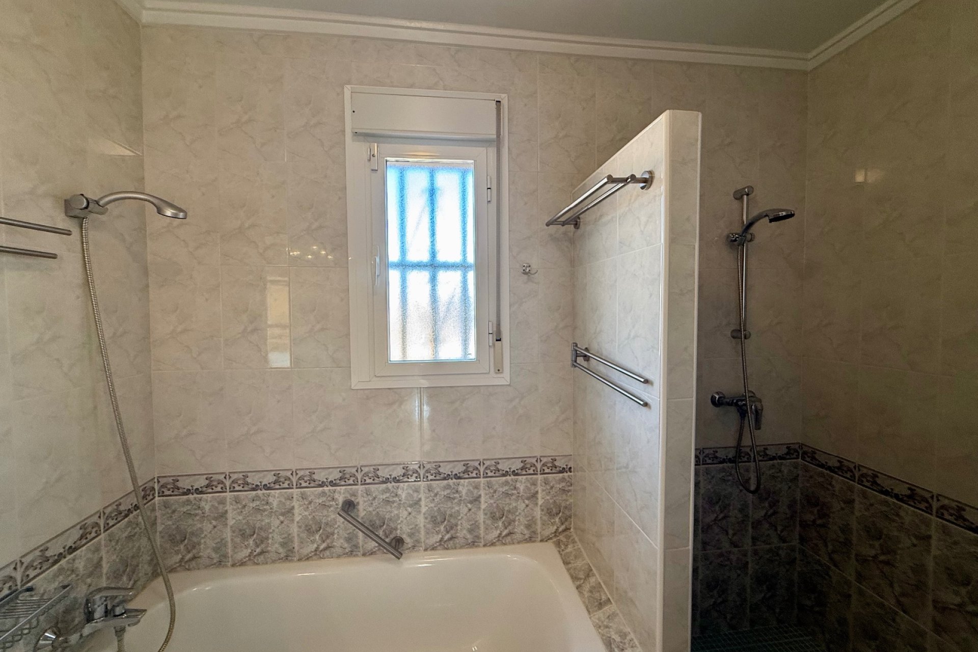 Resale - Villa * - Ciudad Quesada * - Rojales