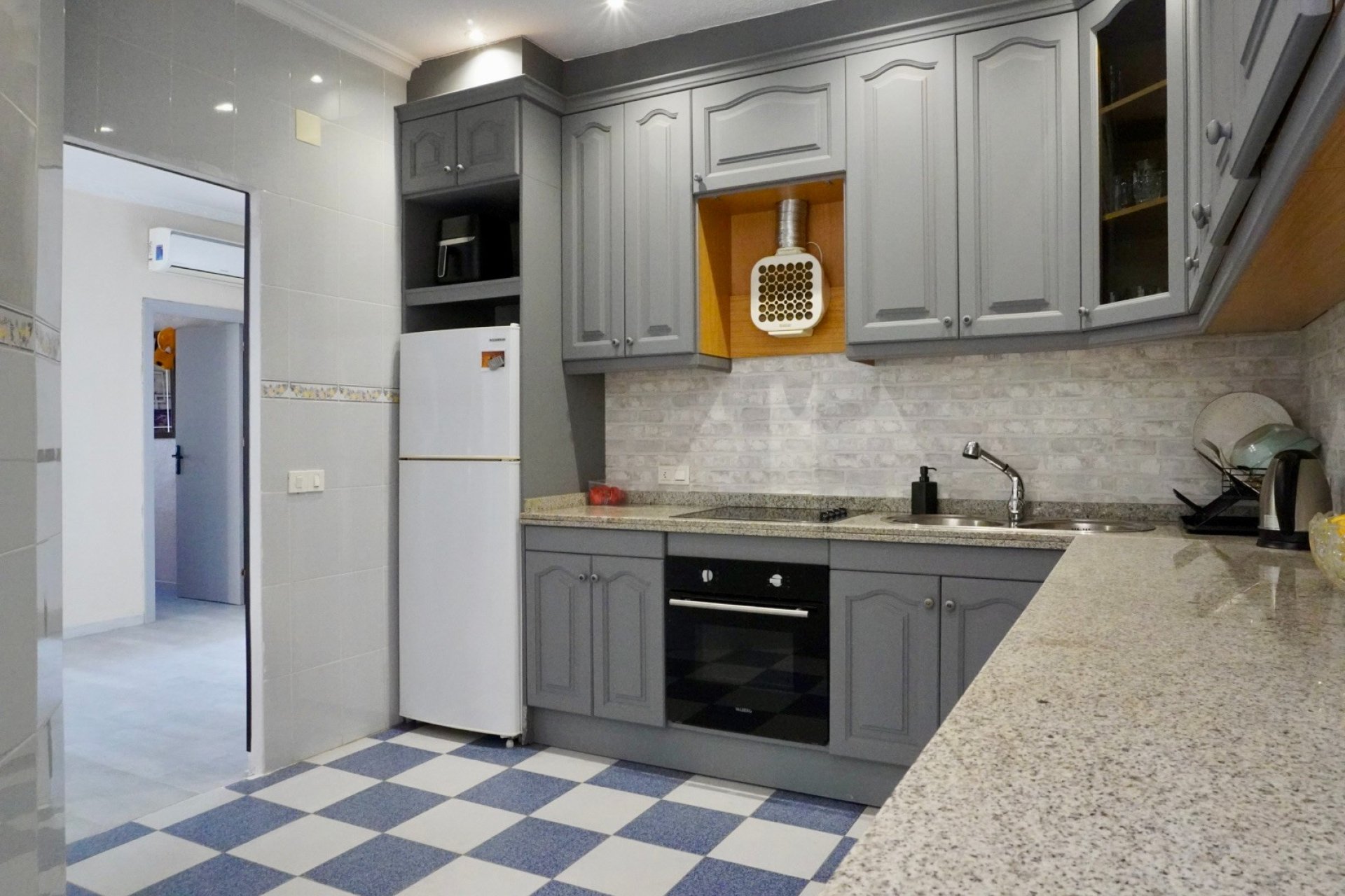 Resale - Villa * - Ciudad Quesada *