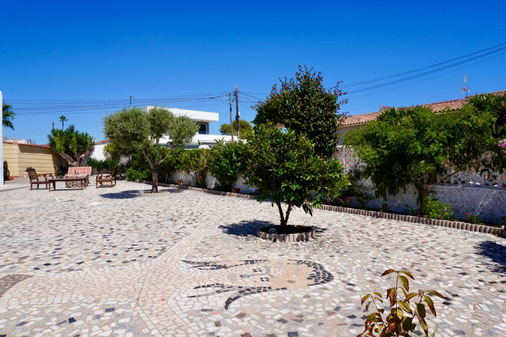 Resale - Villa * - Ciudad Quesada *