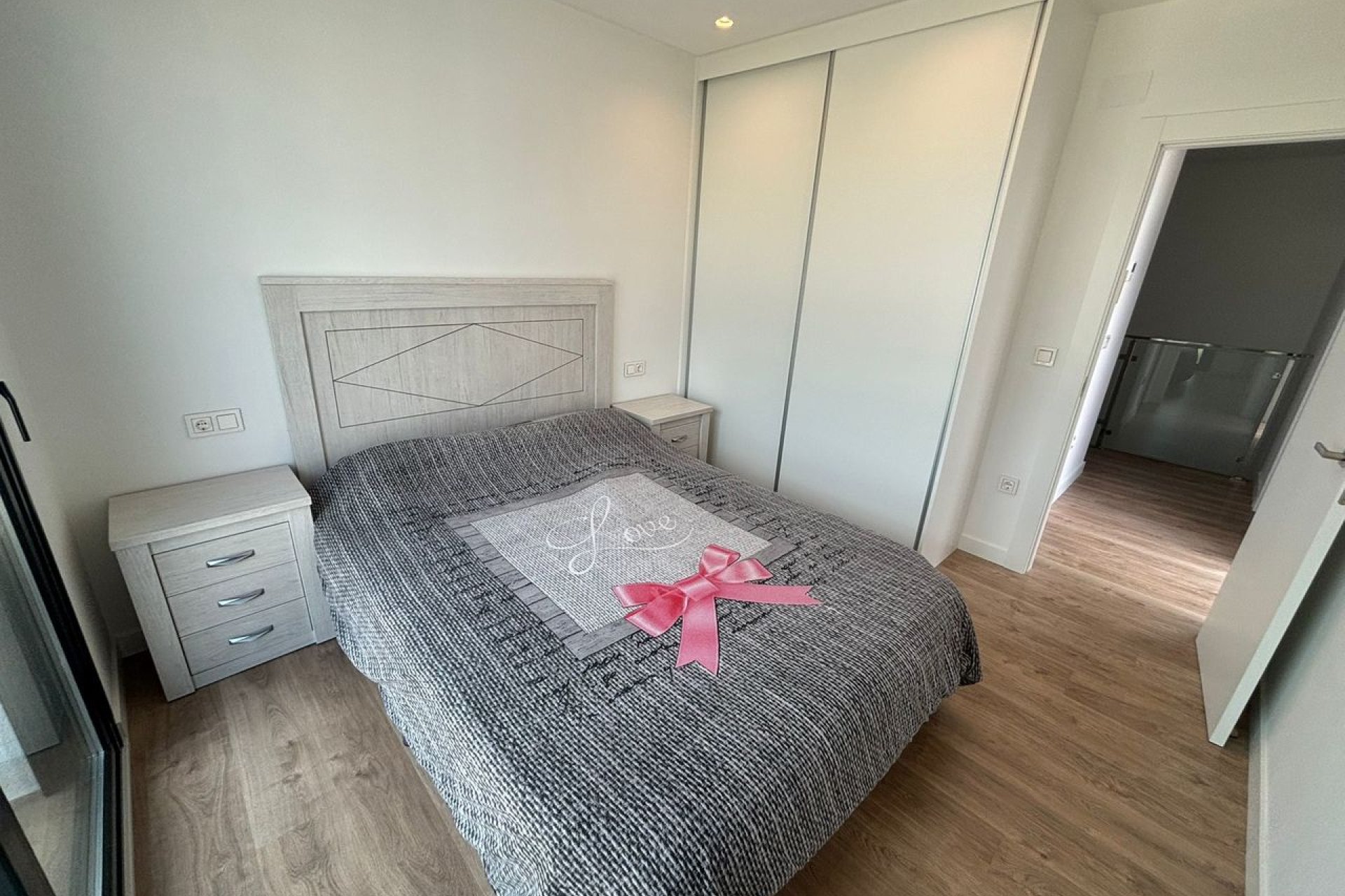 Resale - Villa * - Ciudad Quesada *