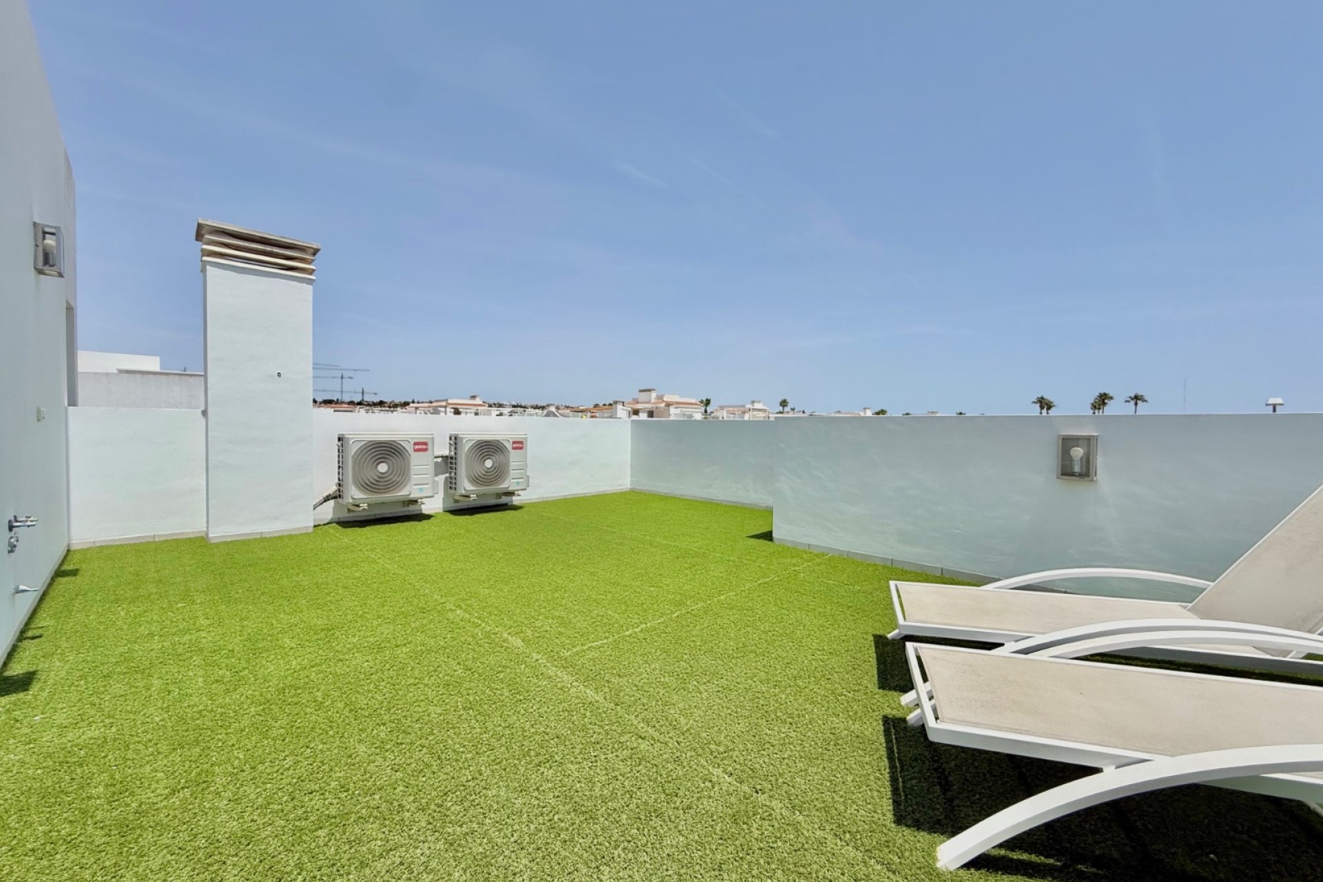 Resale - Villa * - Ciudad Quesada *
