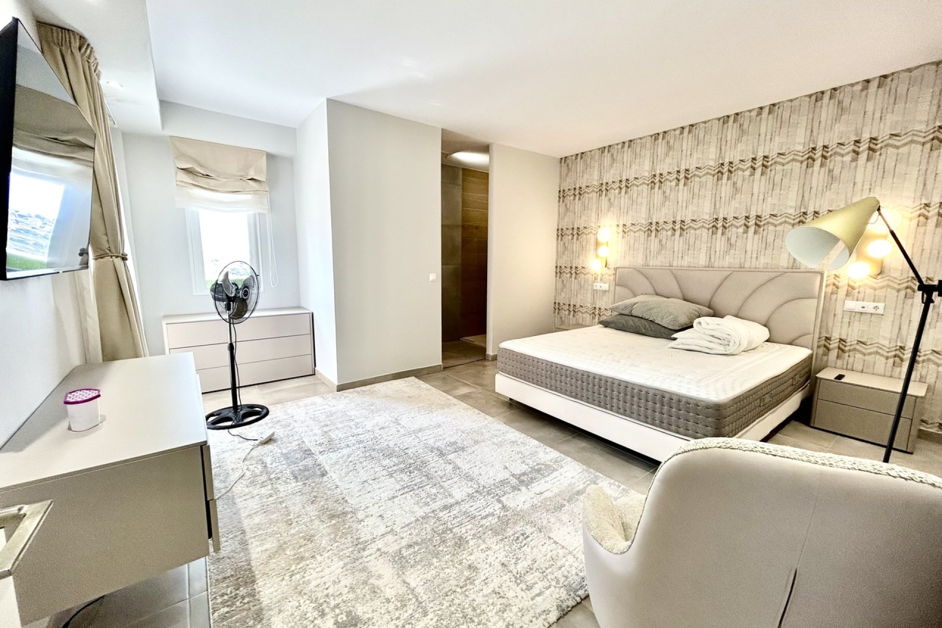 Resale - Villa * - Ciudad Quesada *