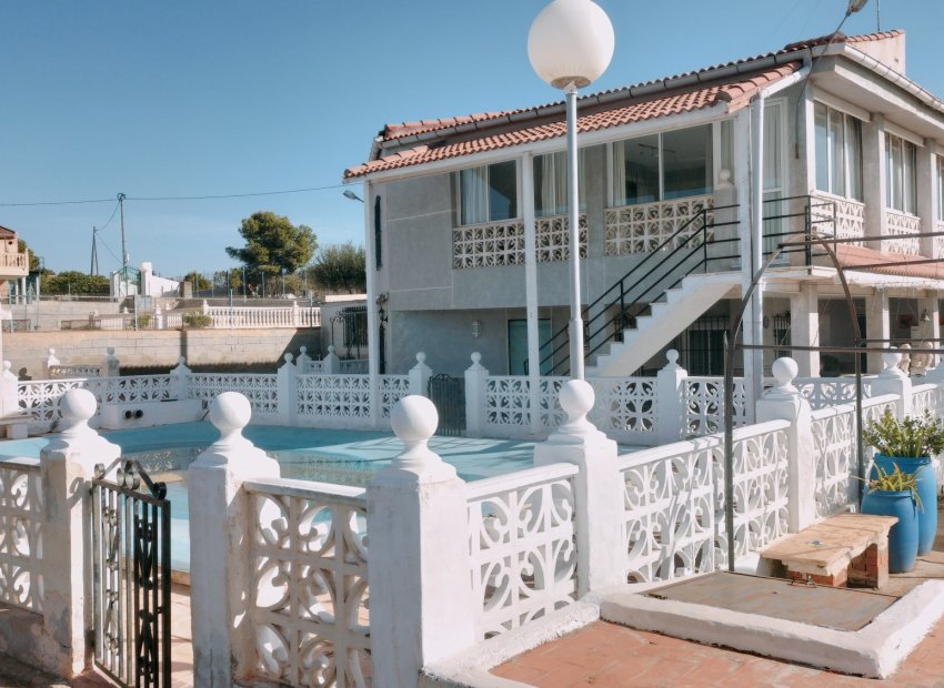 Resale - Villa * - Crevillente - Crevillente *