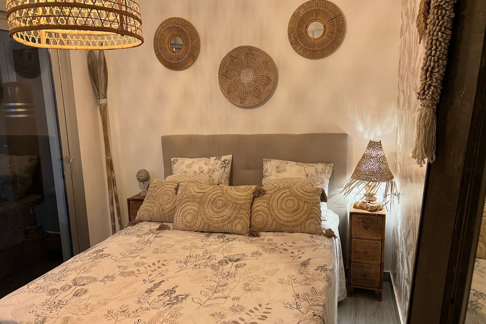 Resale - Villa * - Daya Vieja * - Costa Blanca