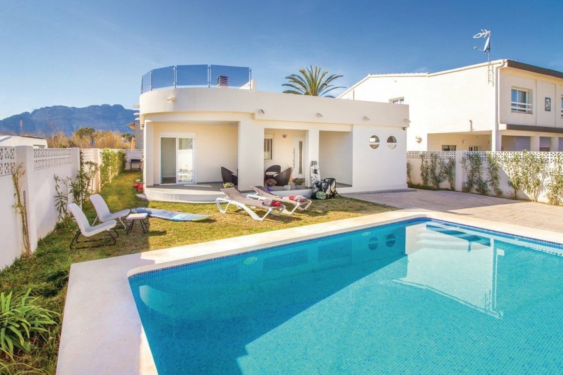 Resale - Villa - Denia - Les deveses