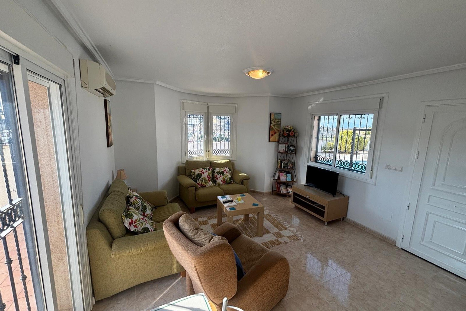 Resale - Villa Detached - Ciudad Quesada * - La Marquesa Golf *