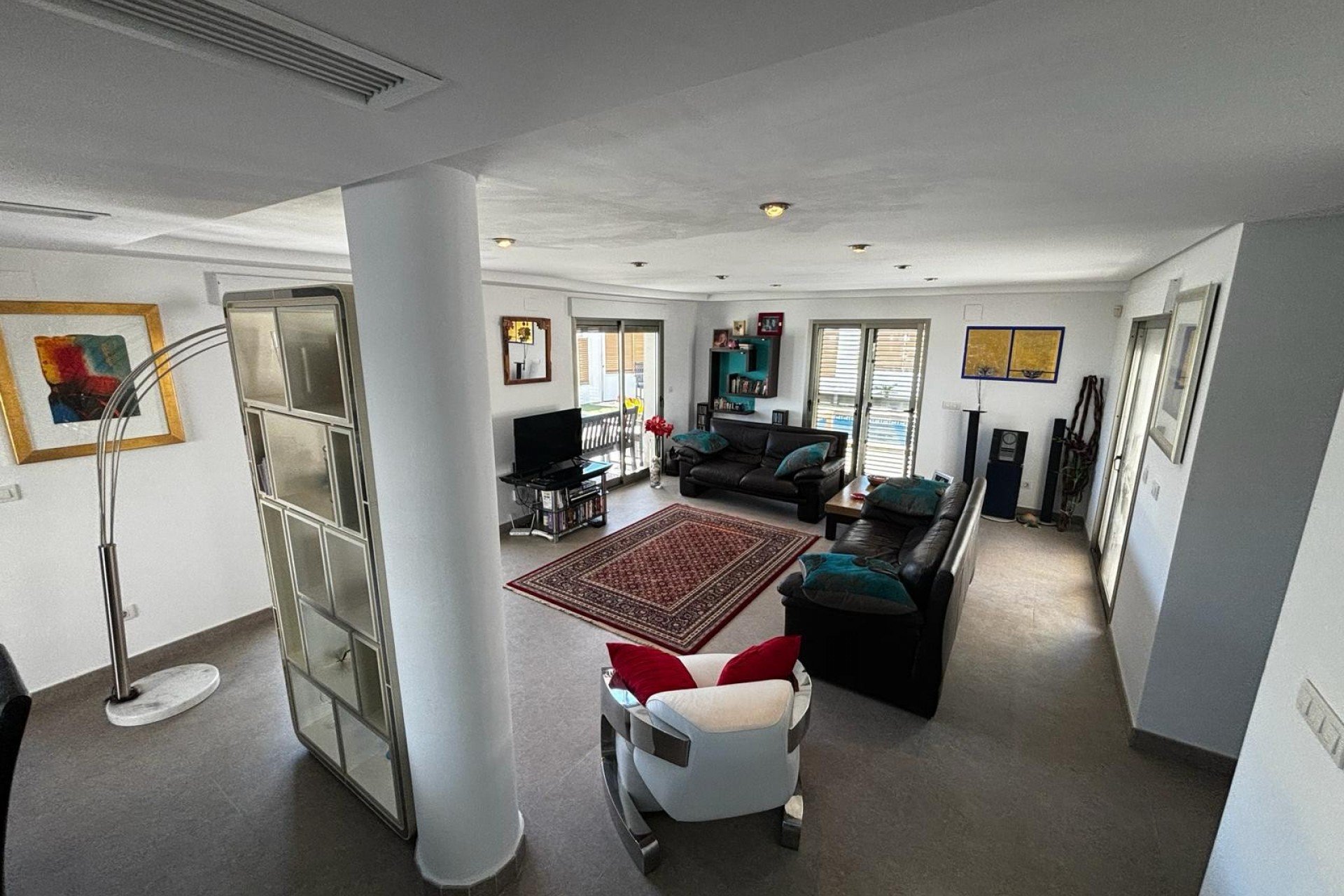 Resale - Villa Detached - Cox *