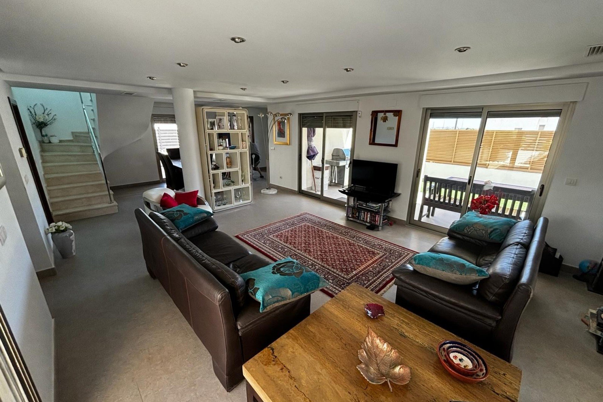 Resale - Villa Detached - Cox *