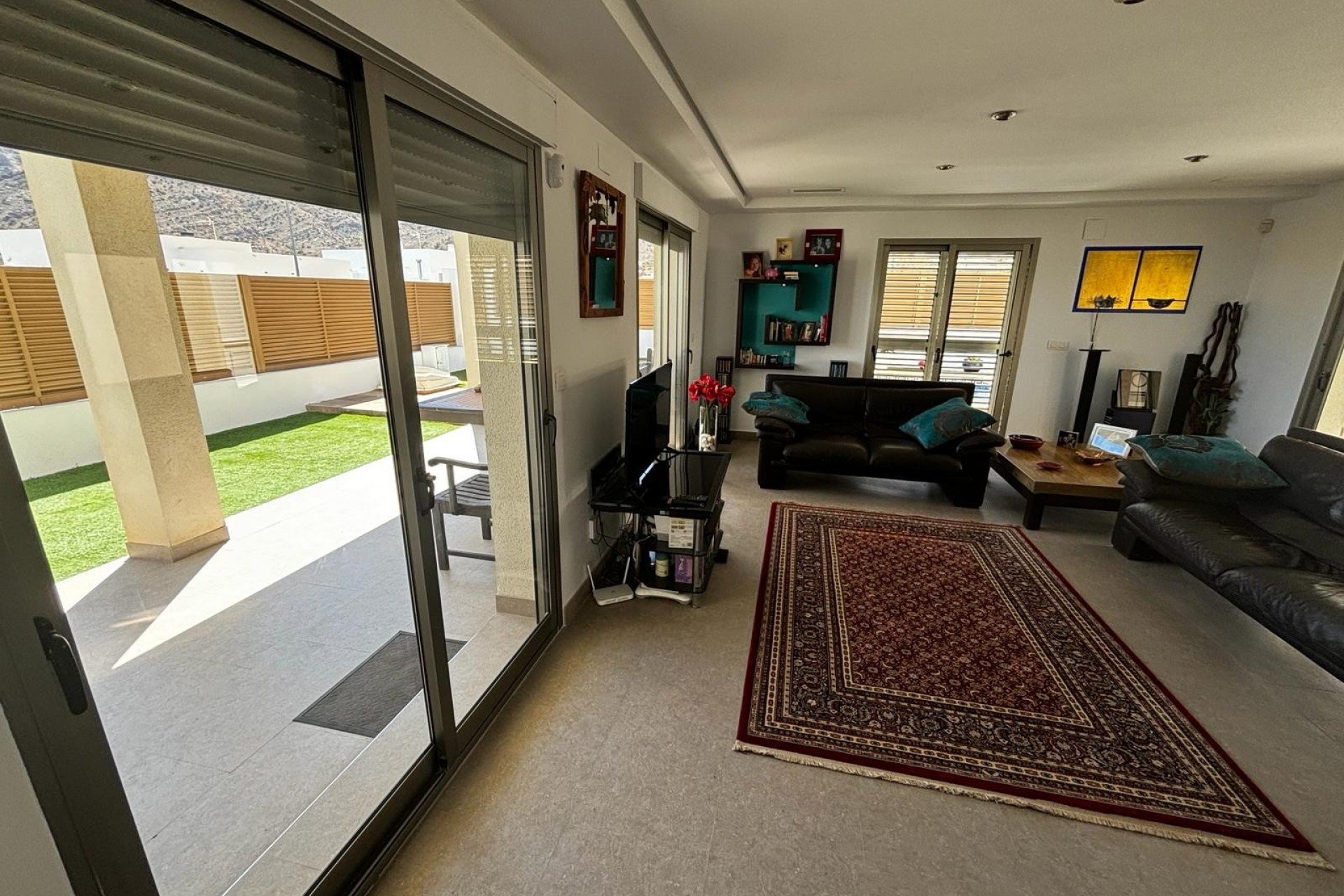 Resale - Villa Detached - Cox *