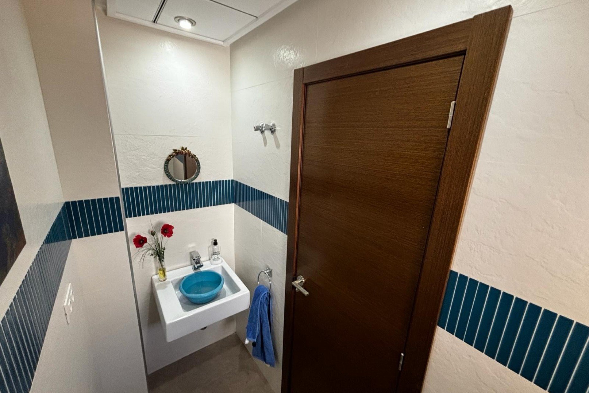 Resale - Villa Detached - Cox *