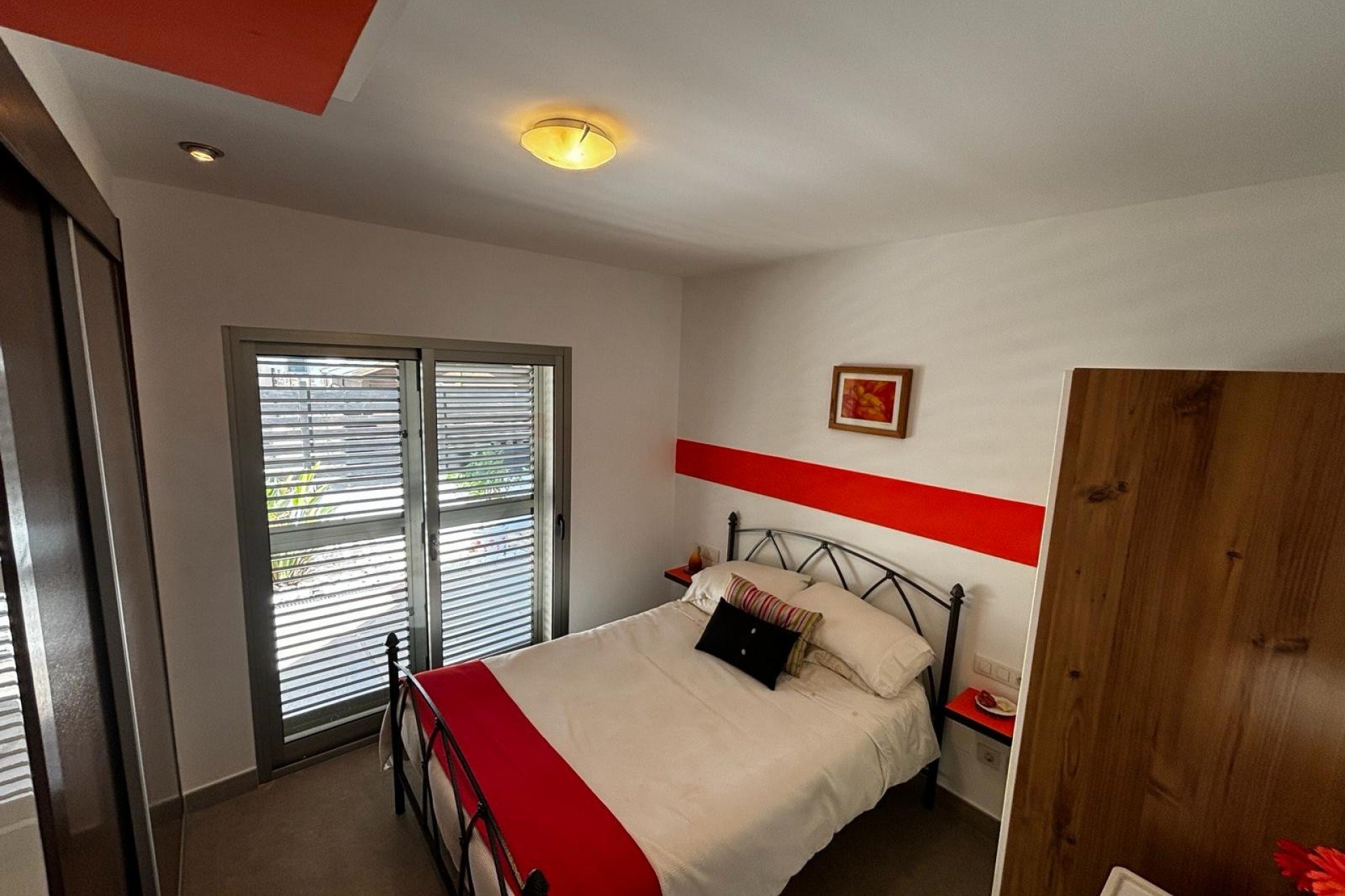 Resale - Villa Detached - Cox *