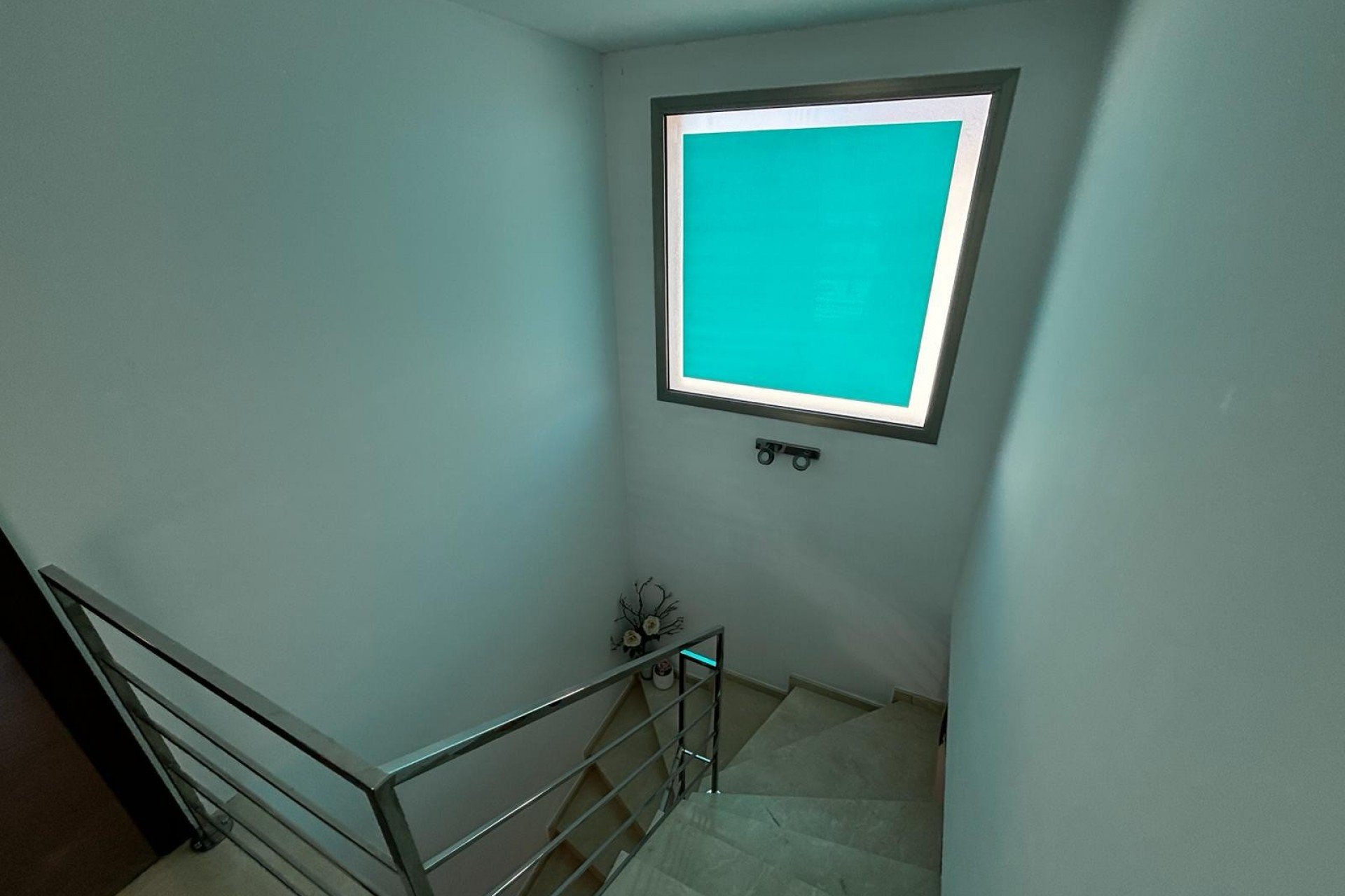 Resale - Villa Detached - Cox *