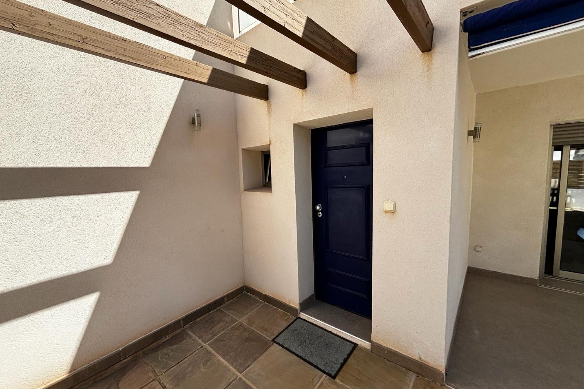 Resale - Villa Detached - Cox *