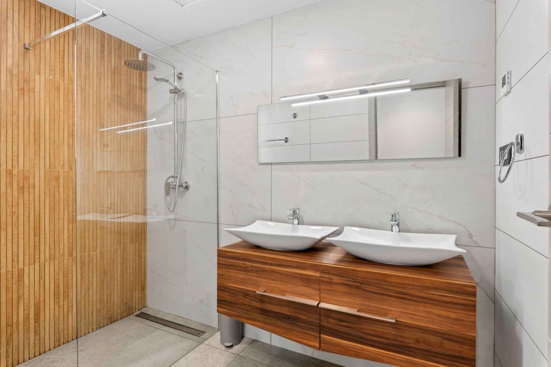 Resale - Villa Detached - Guardamar del Segura * - El Raso *