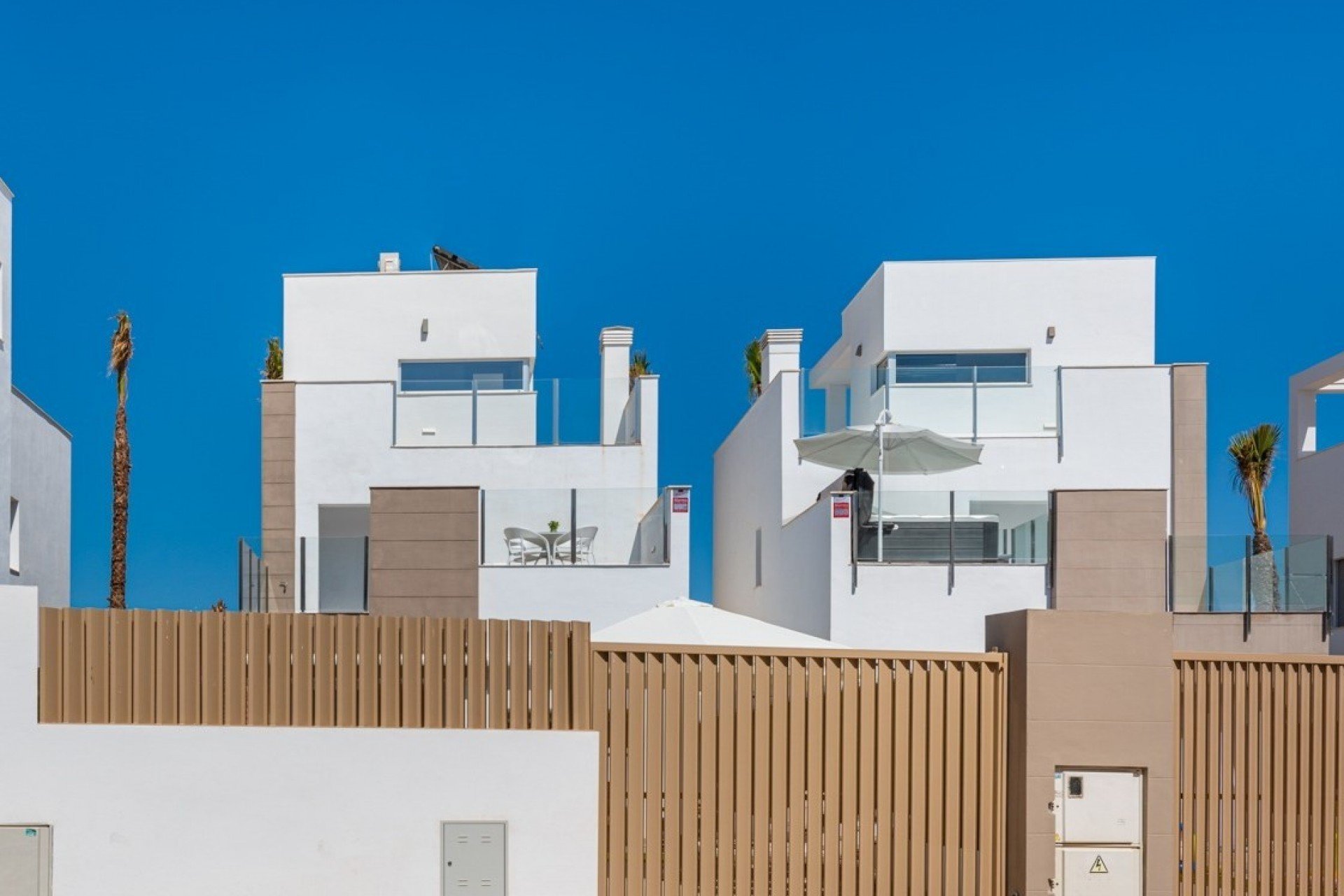 Resale - Villa Detached - Guardamar del Segura * - El Raso *