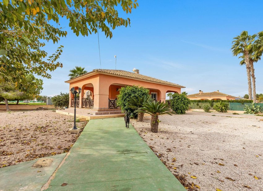 Resale - Villa - Dolores - Vereda del pozo