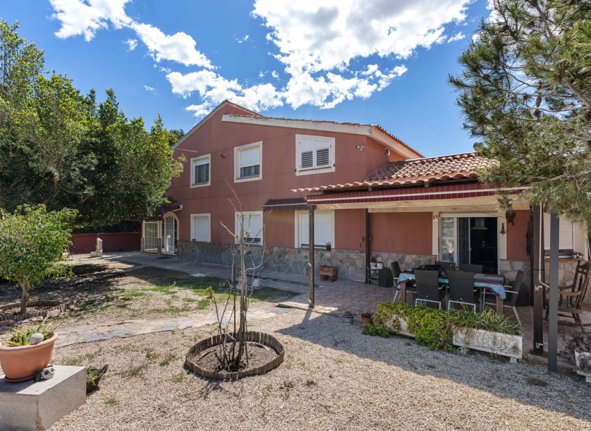 Resale - Villa * - El Altet - San Francisco de Asis