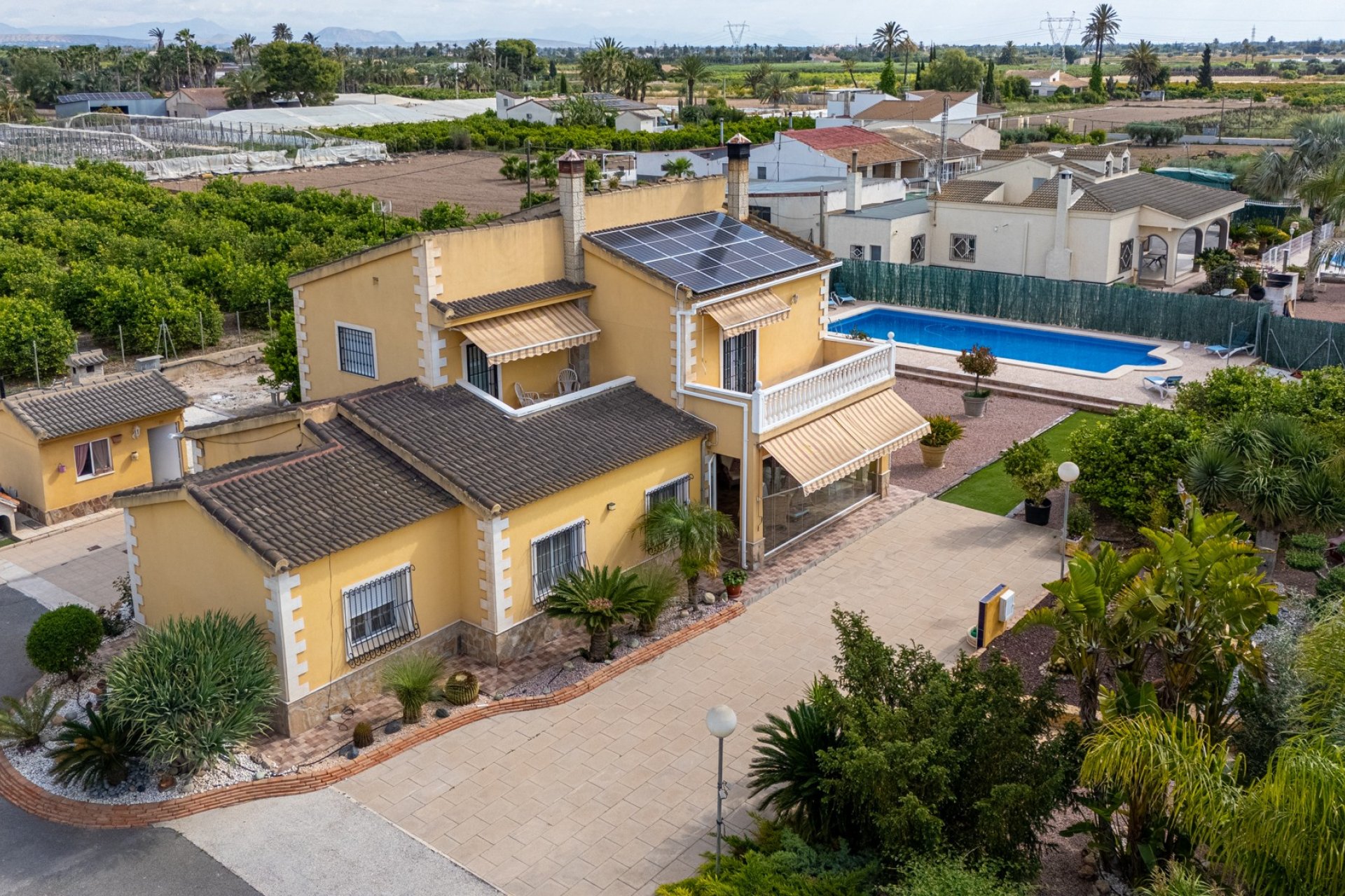 Resale - Villa * - Elche * - La Hoya
