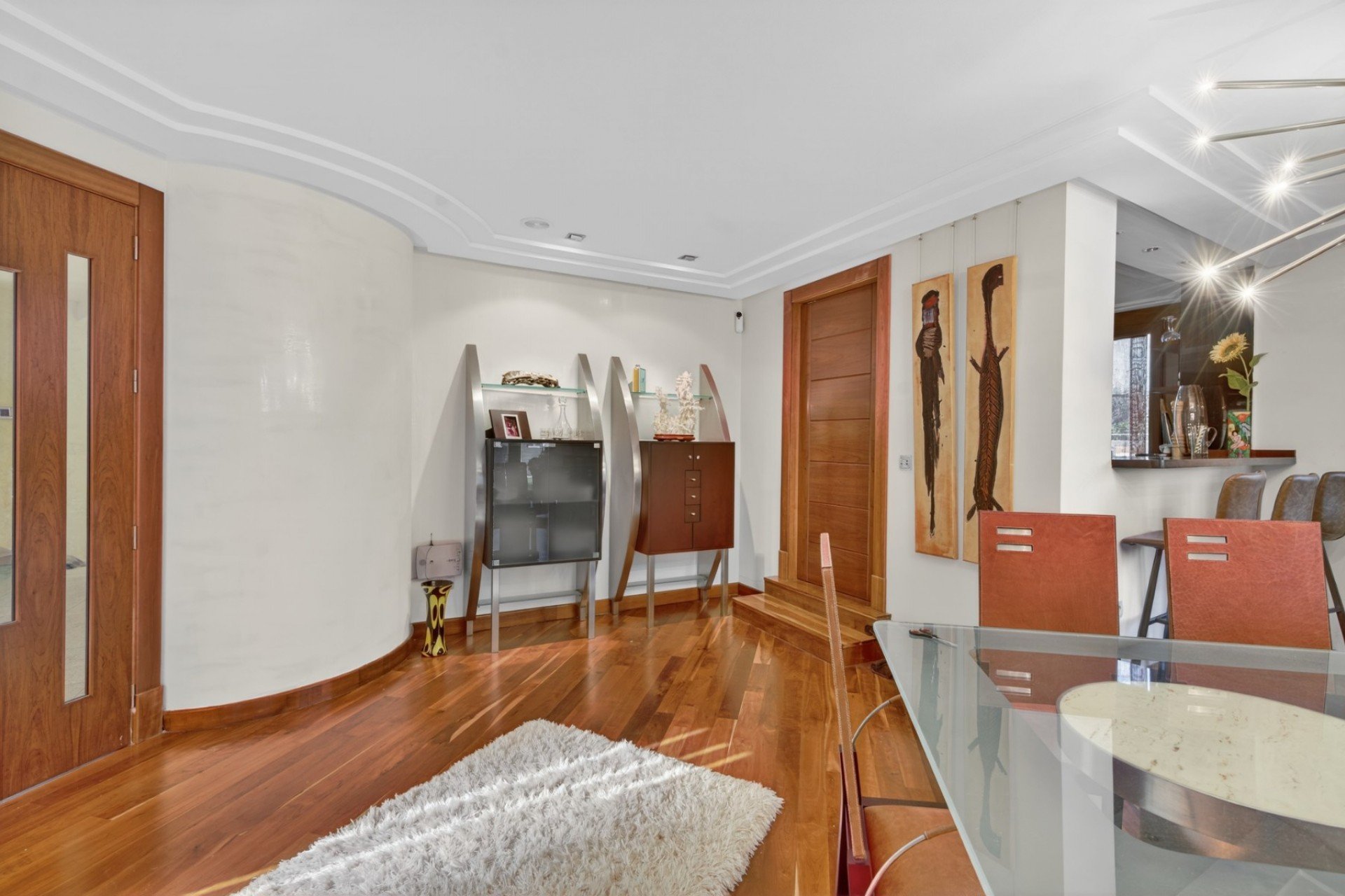 Resale - Villa * - Elche