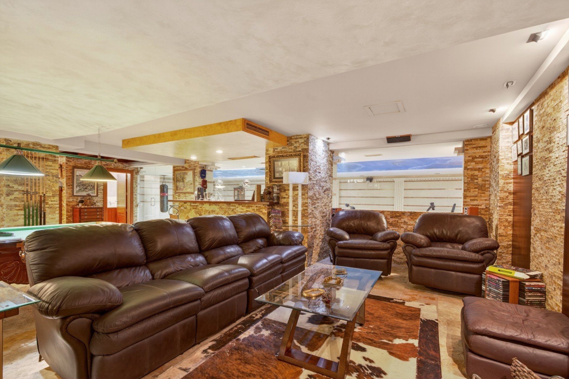 Resale - Villa * - Elche