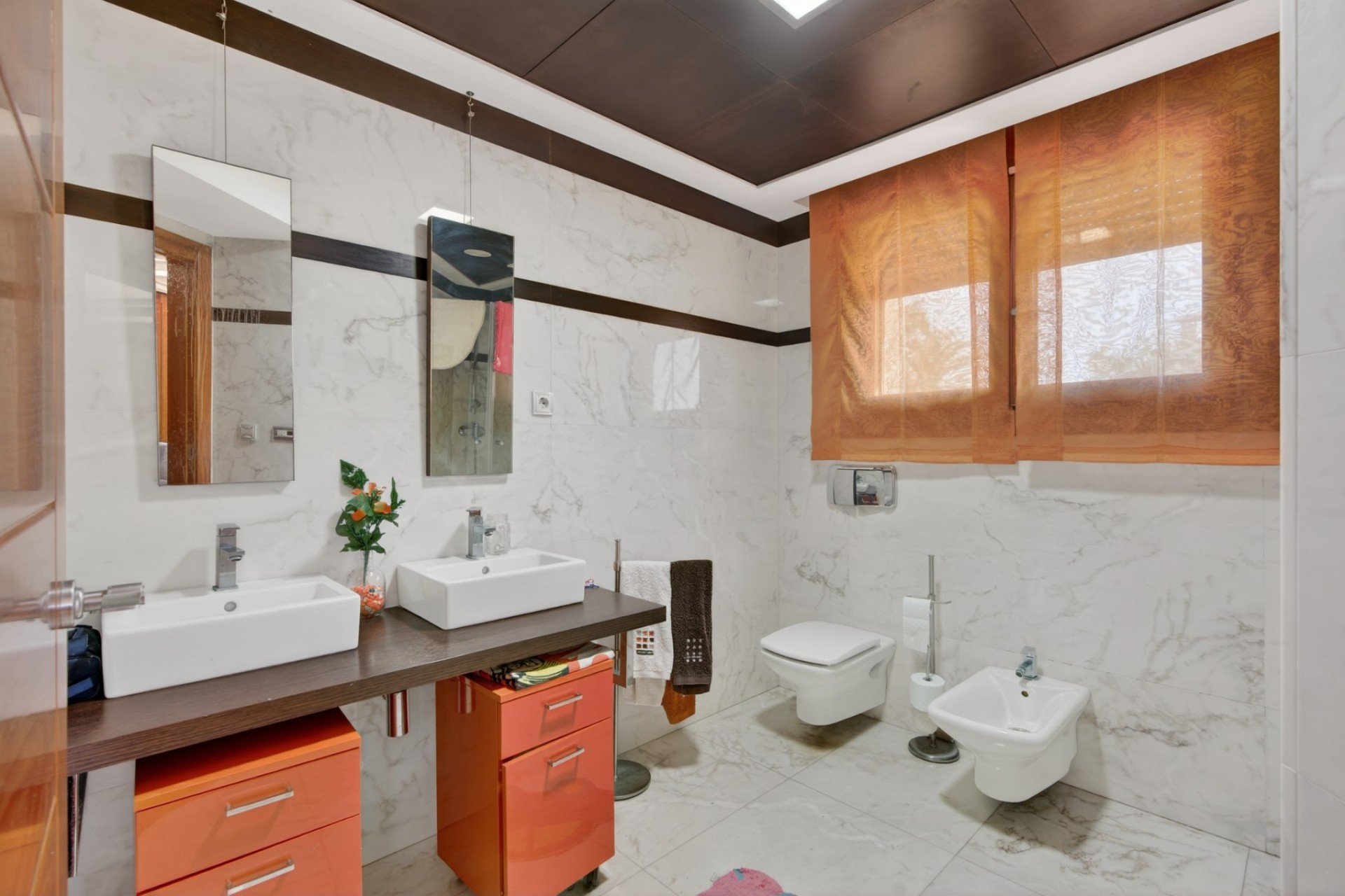 Resale - Villa * - Elche