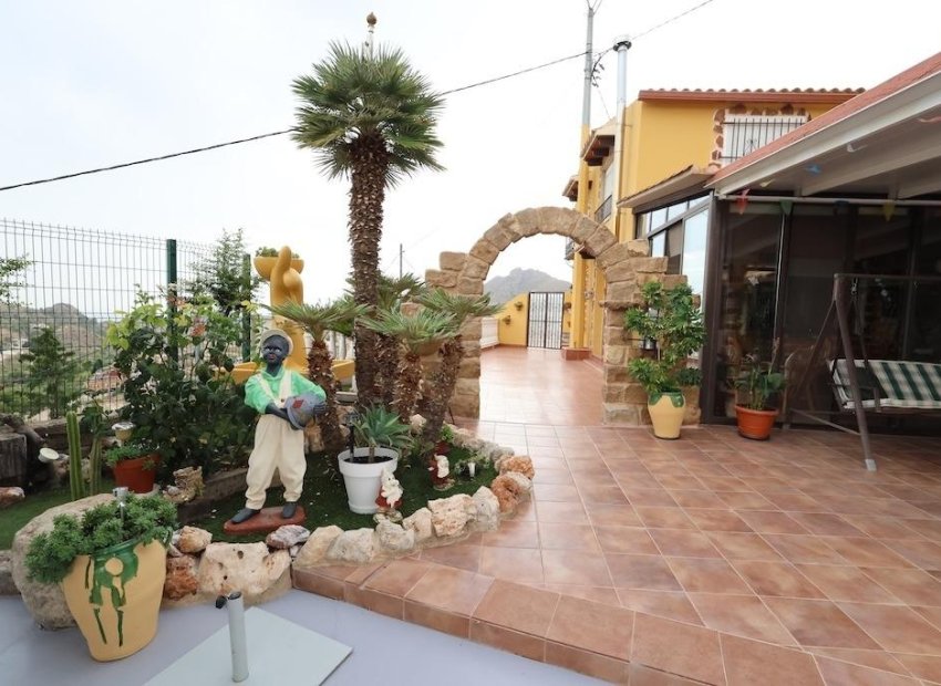 Resale - Villa * - Fortuna - Fortuna *