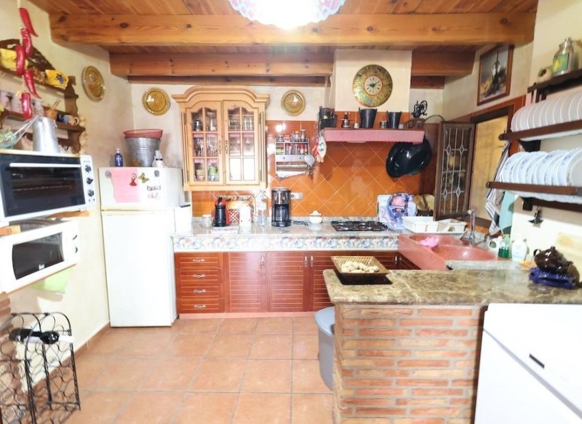 Resale - Villa * - Fortuna *