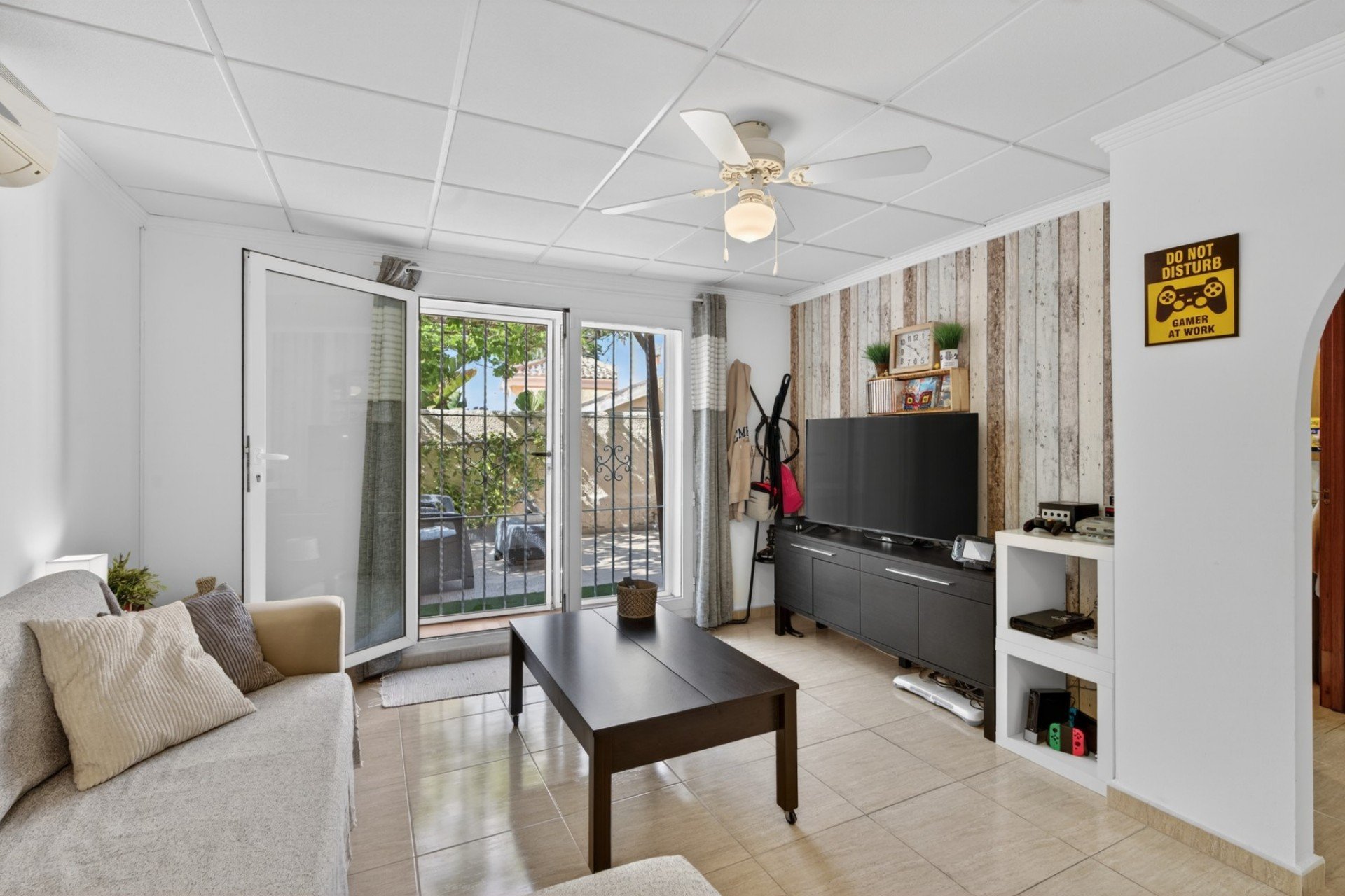 Resale - Villa * - Gran Alacant * - Monte Y Mar *