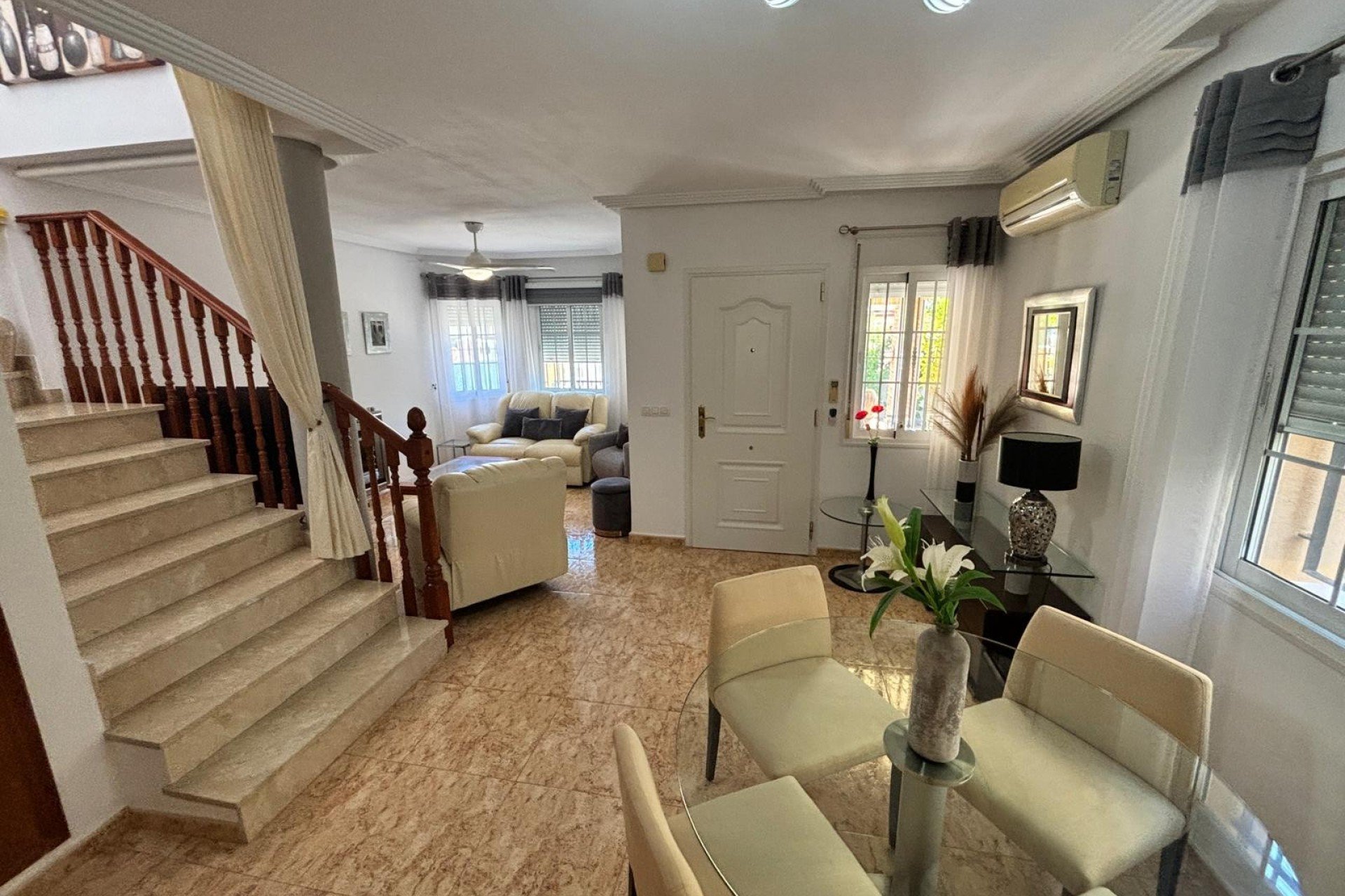 Resale - Villa - Guardamar del Segura - El Raso