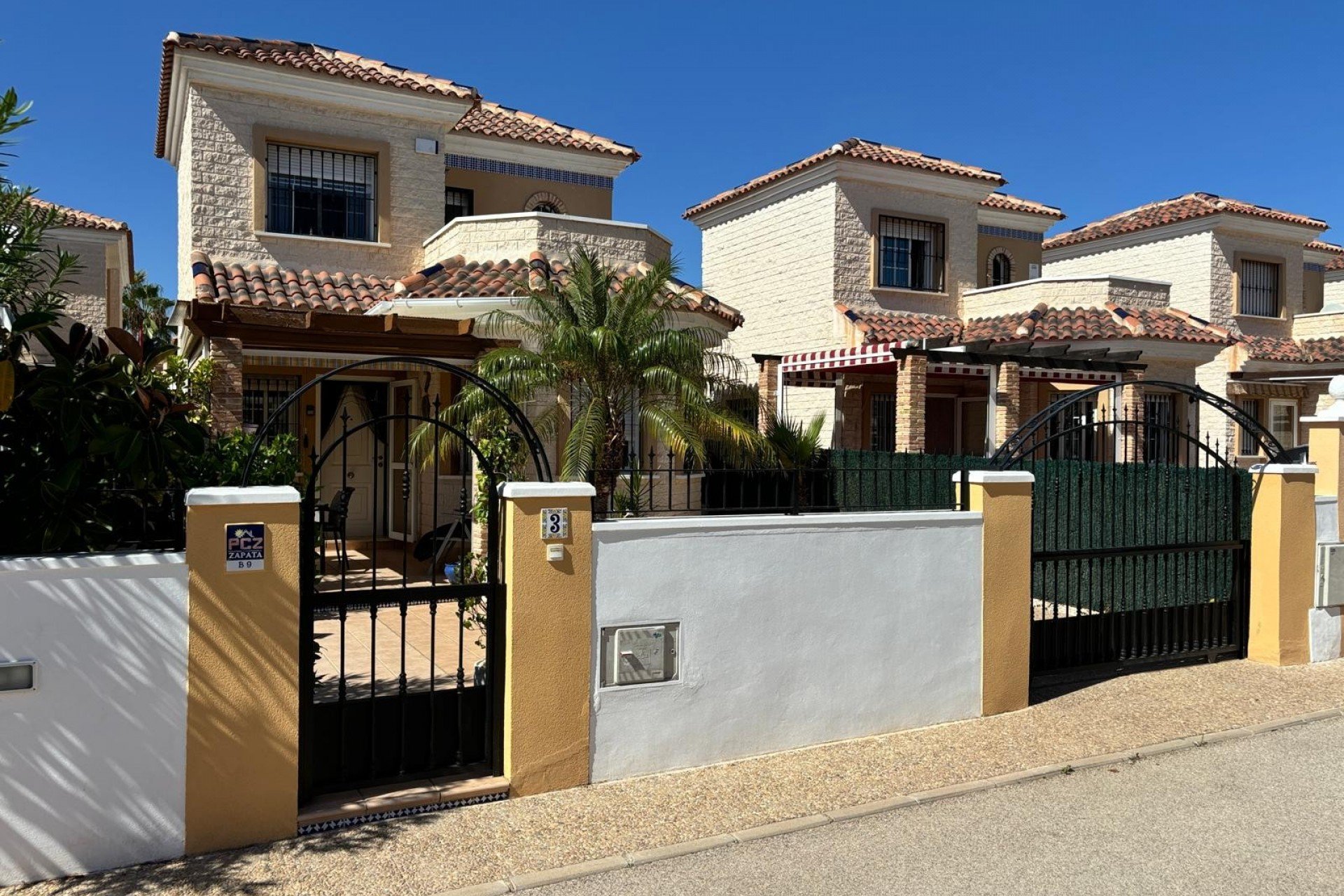 Resale - Villa - Guardamar del Segura - El Raso