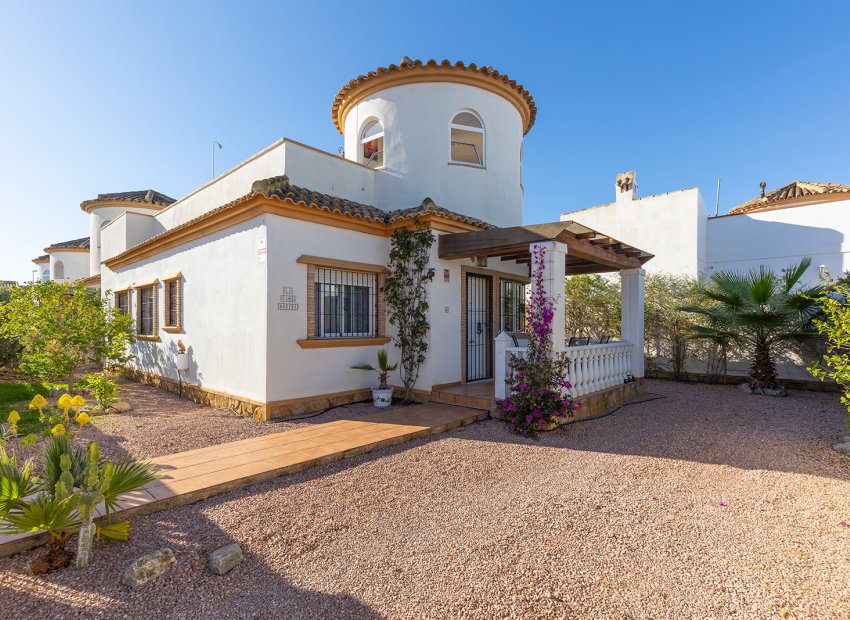 Resale - Villa - Guardamar del Segura - El Raso