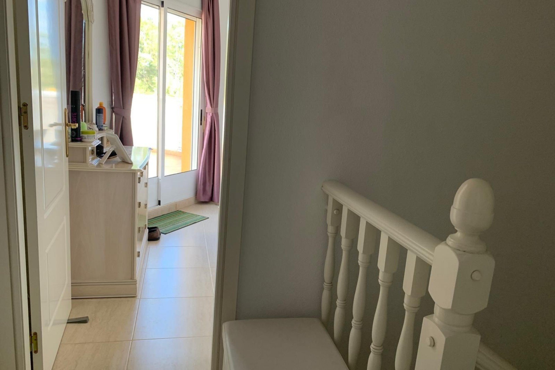 Resale - Villa * - Guardamar del Segura - El Raso *