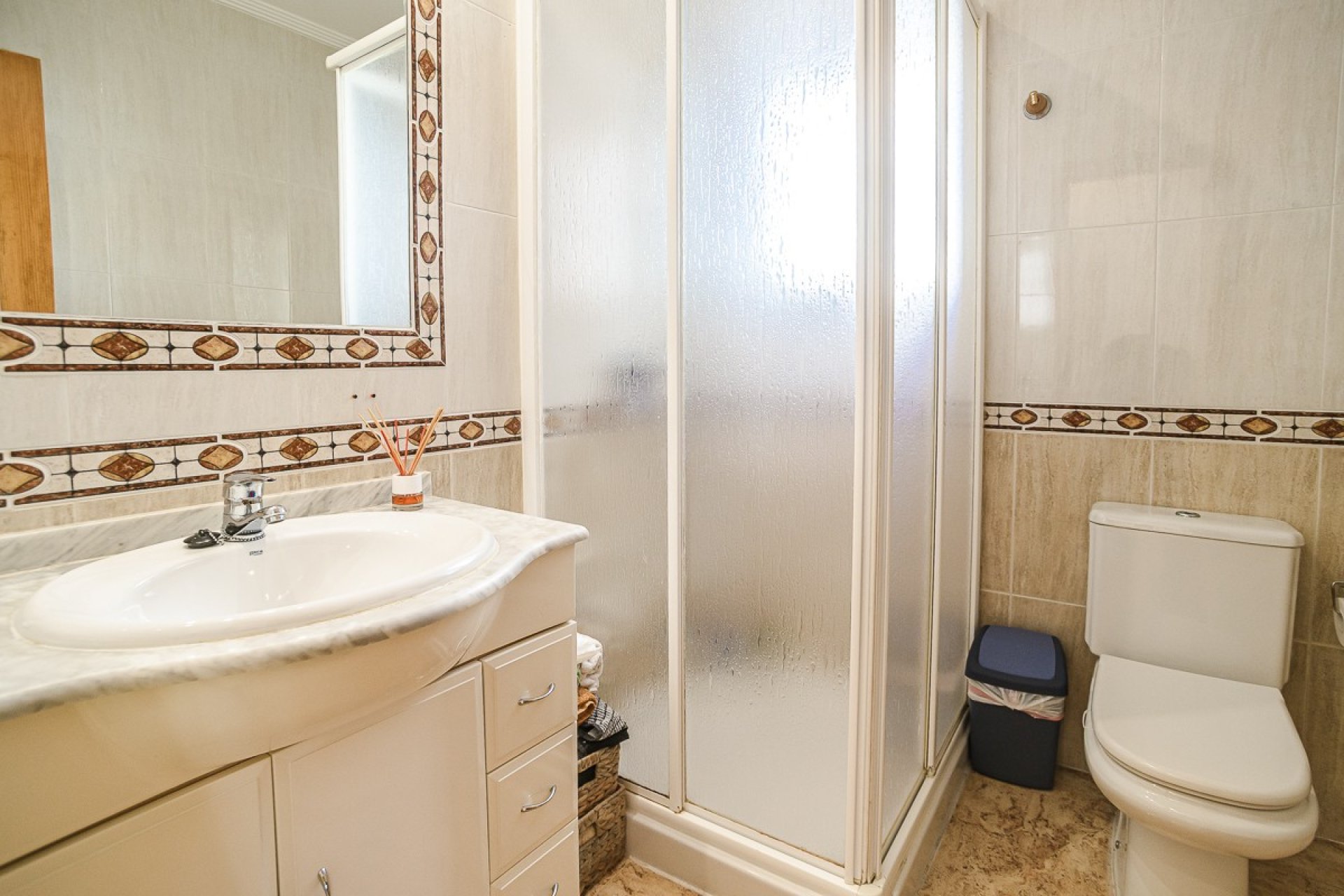 Resale - Villa * - Guardamar del Segura * - El Raso *