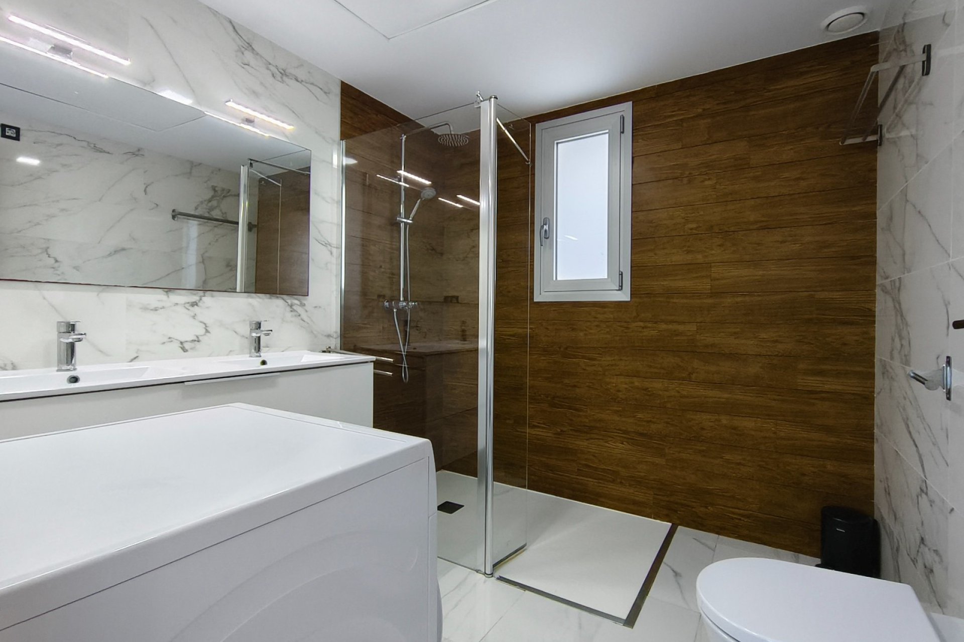 Resale - Villa * - Guardamar del Segura * - El Raso *