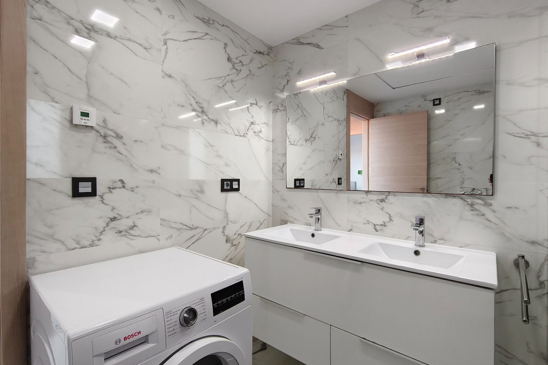 Resale - Villa * - Guardamar del Segura * - El Raso *