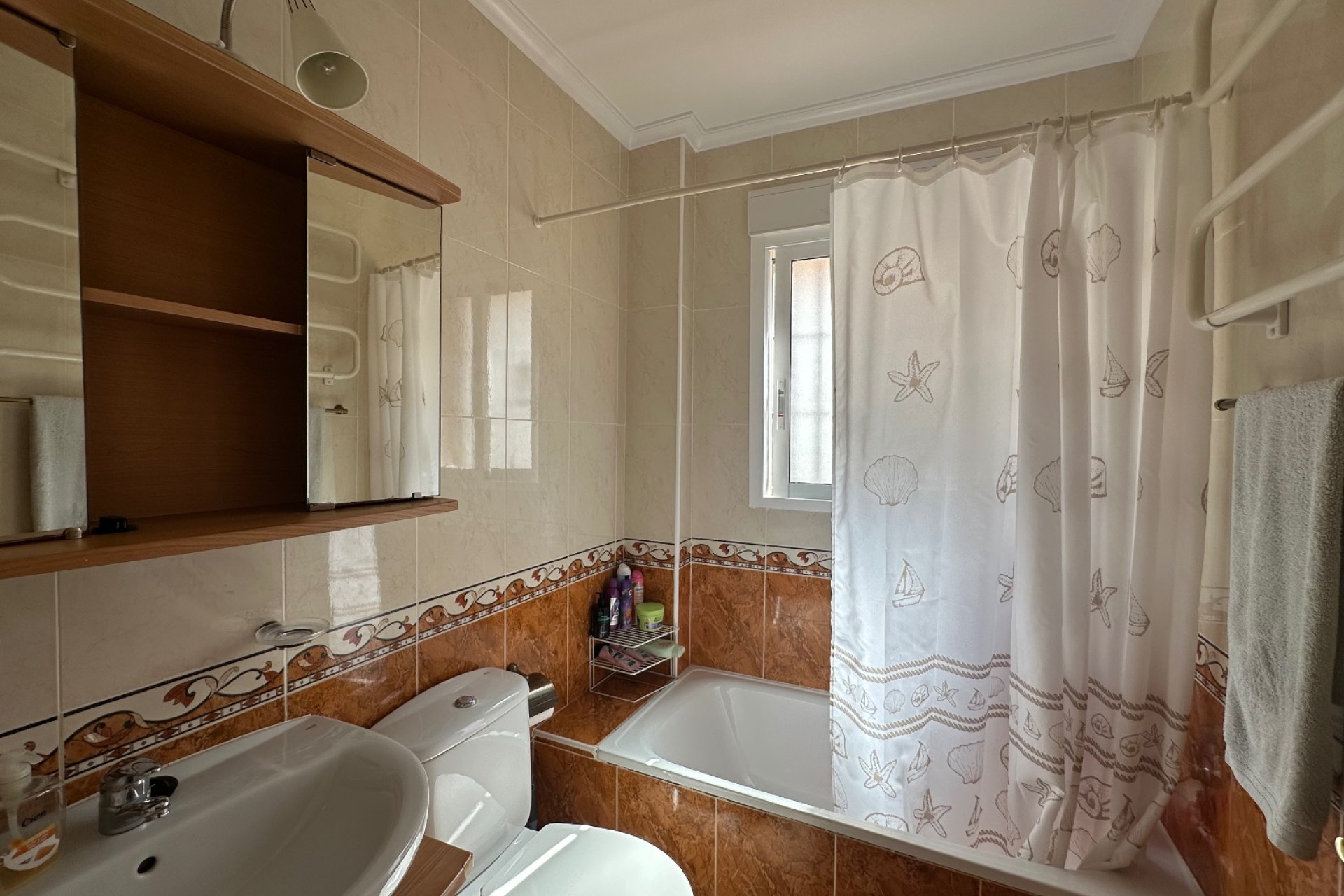 Resale - Villa * - Guardamar del Segura * - El Raso *