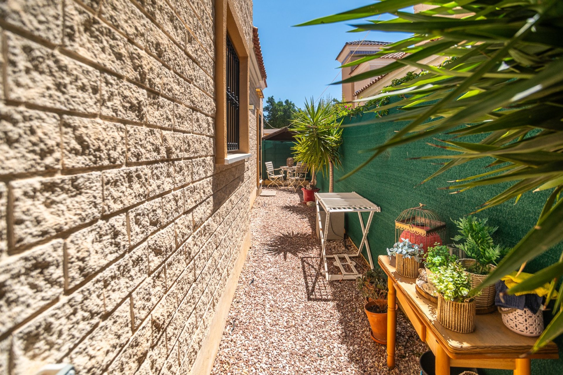 Resale - Villa * - Guardamar del Segura * - El Raso *