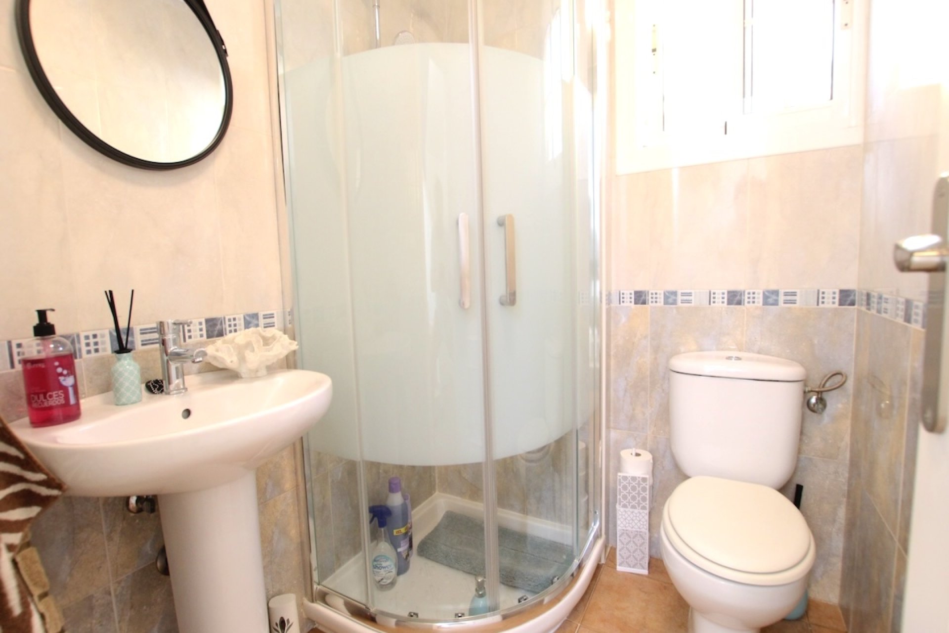 Resale - Villa * - Guardamar - El Raso - El Raso *