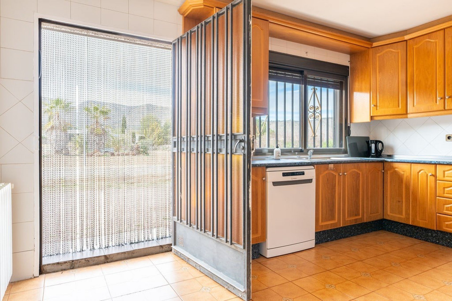 Resale - Villa * - Hondón de las Nieves * - Hondón de las Nieves * 