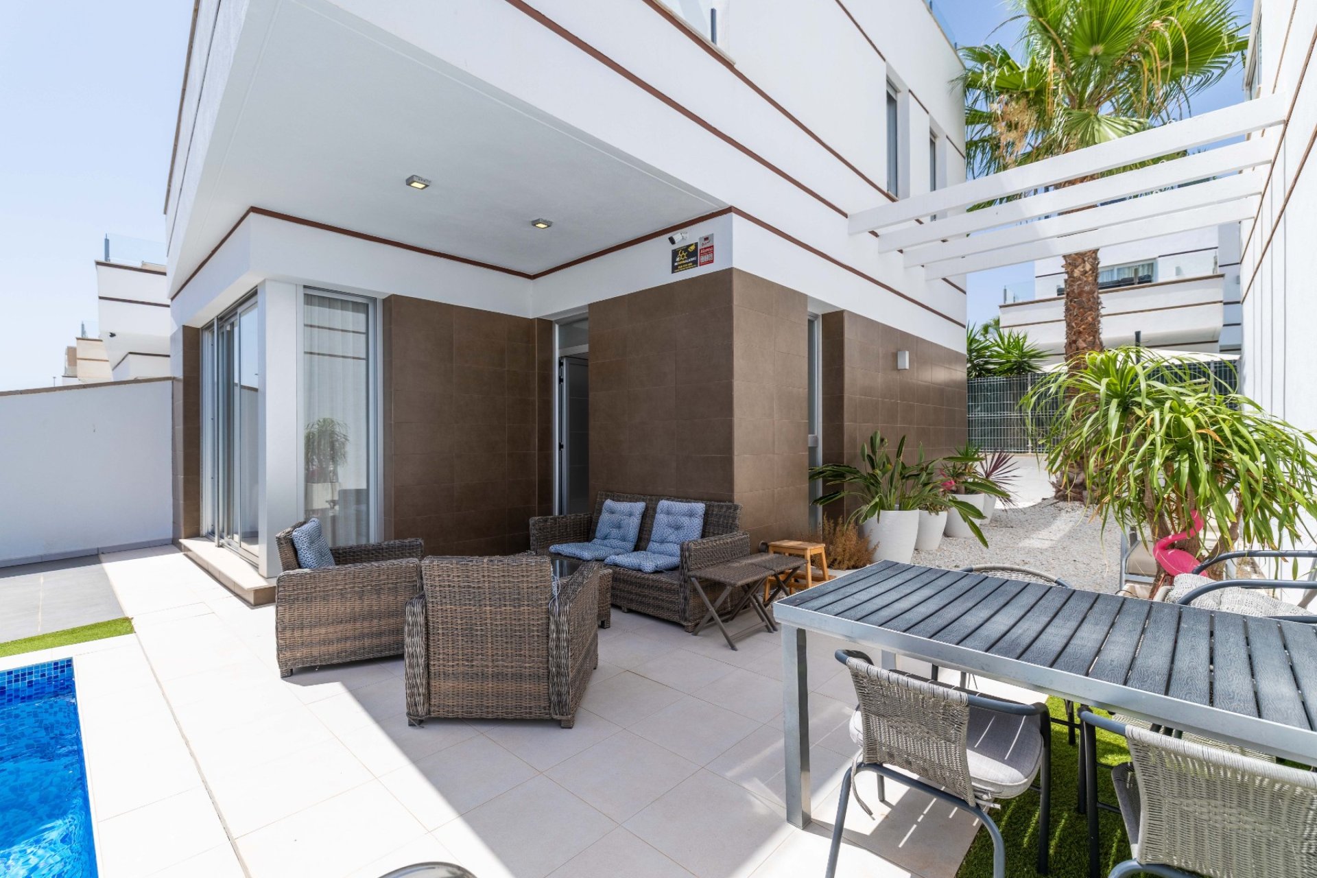 Resale - Villa / House - Ciudad Quesada *